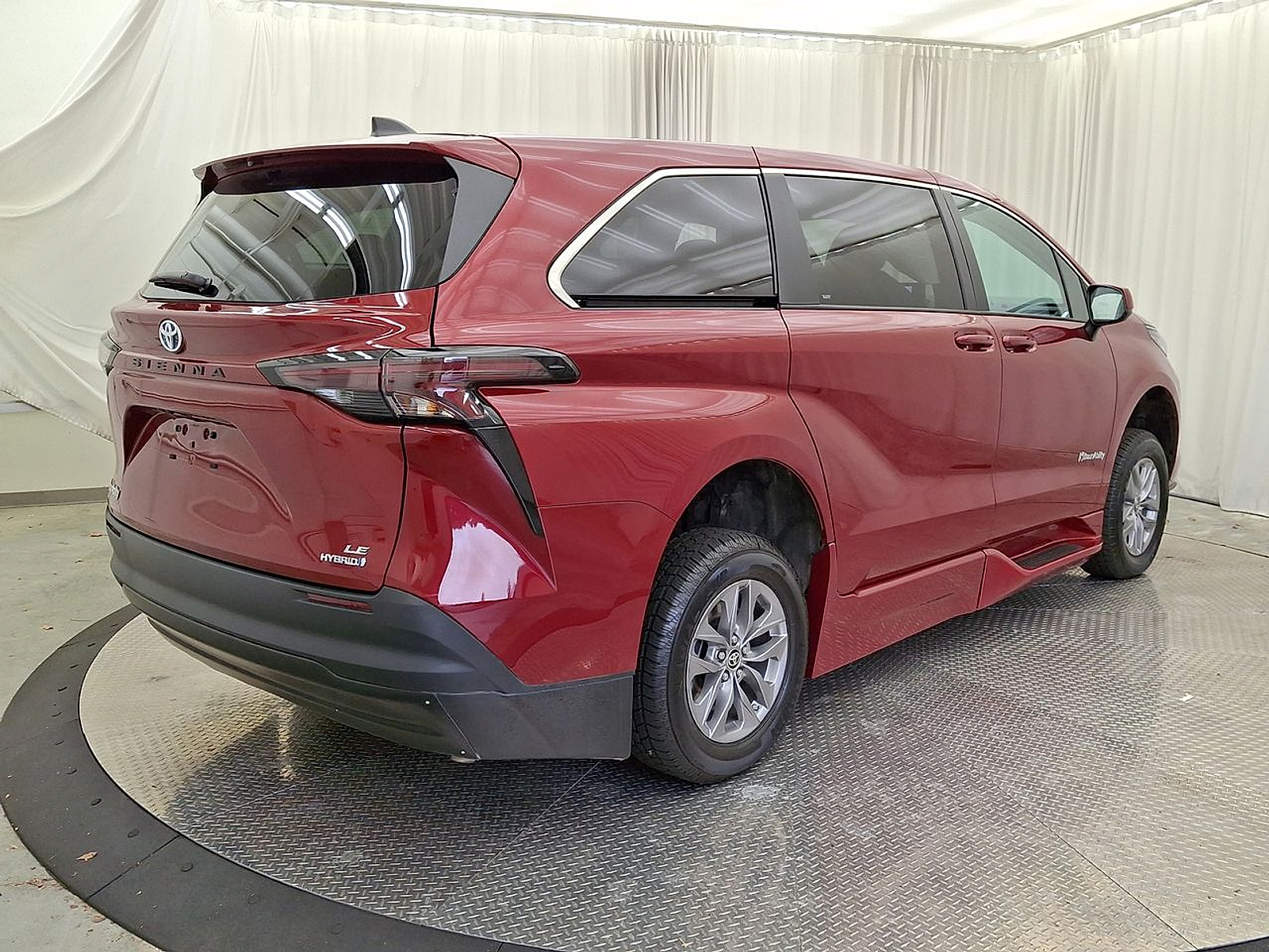 Used 2023 Toyota Sienna Sedan