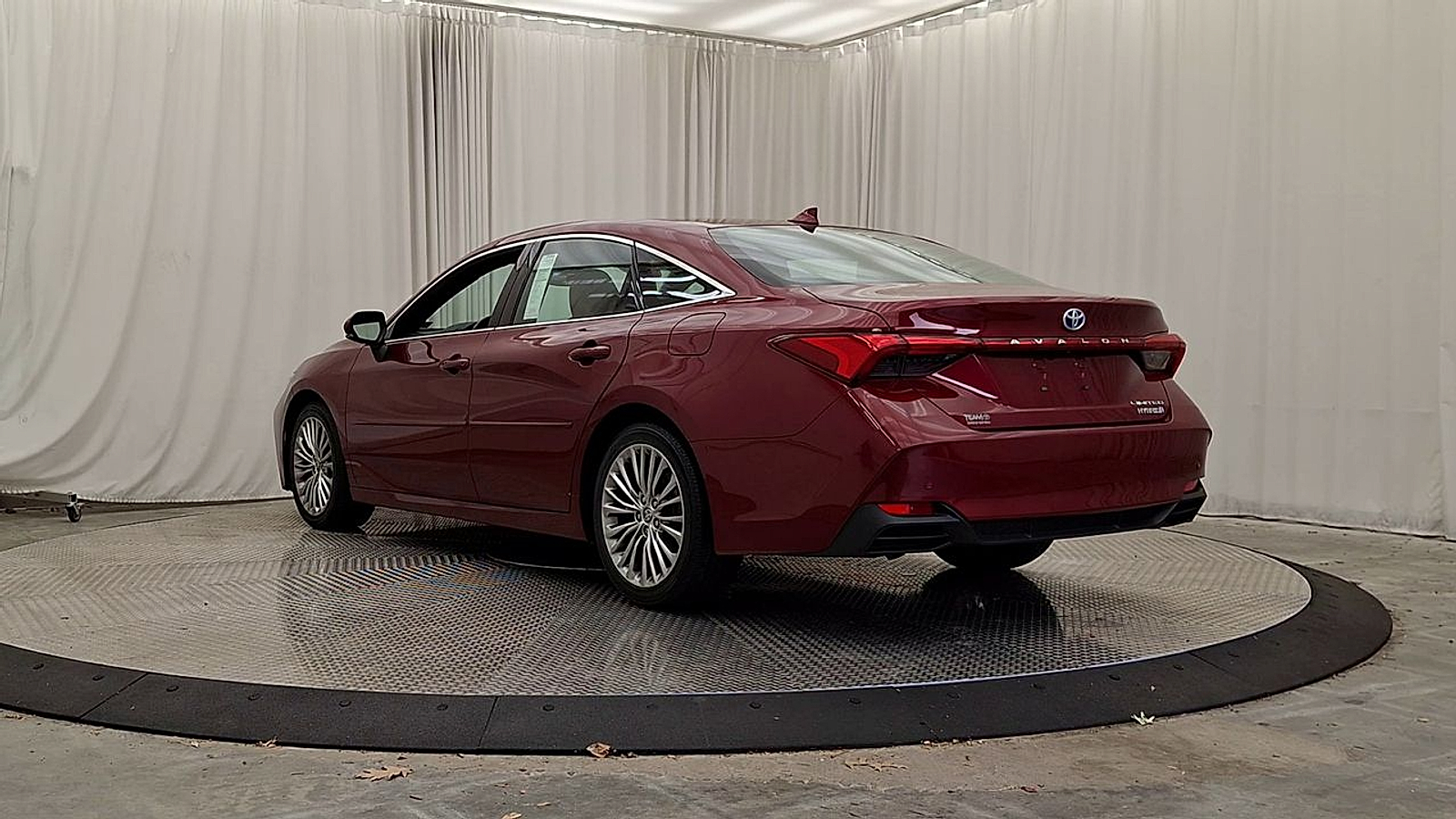 Used 2022 Toyota Avalon Sedan