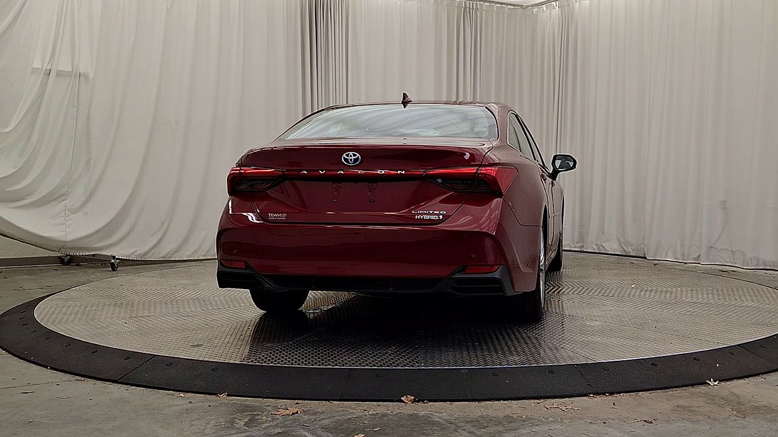 Used 2022 Toyota Avalon Sedan