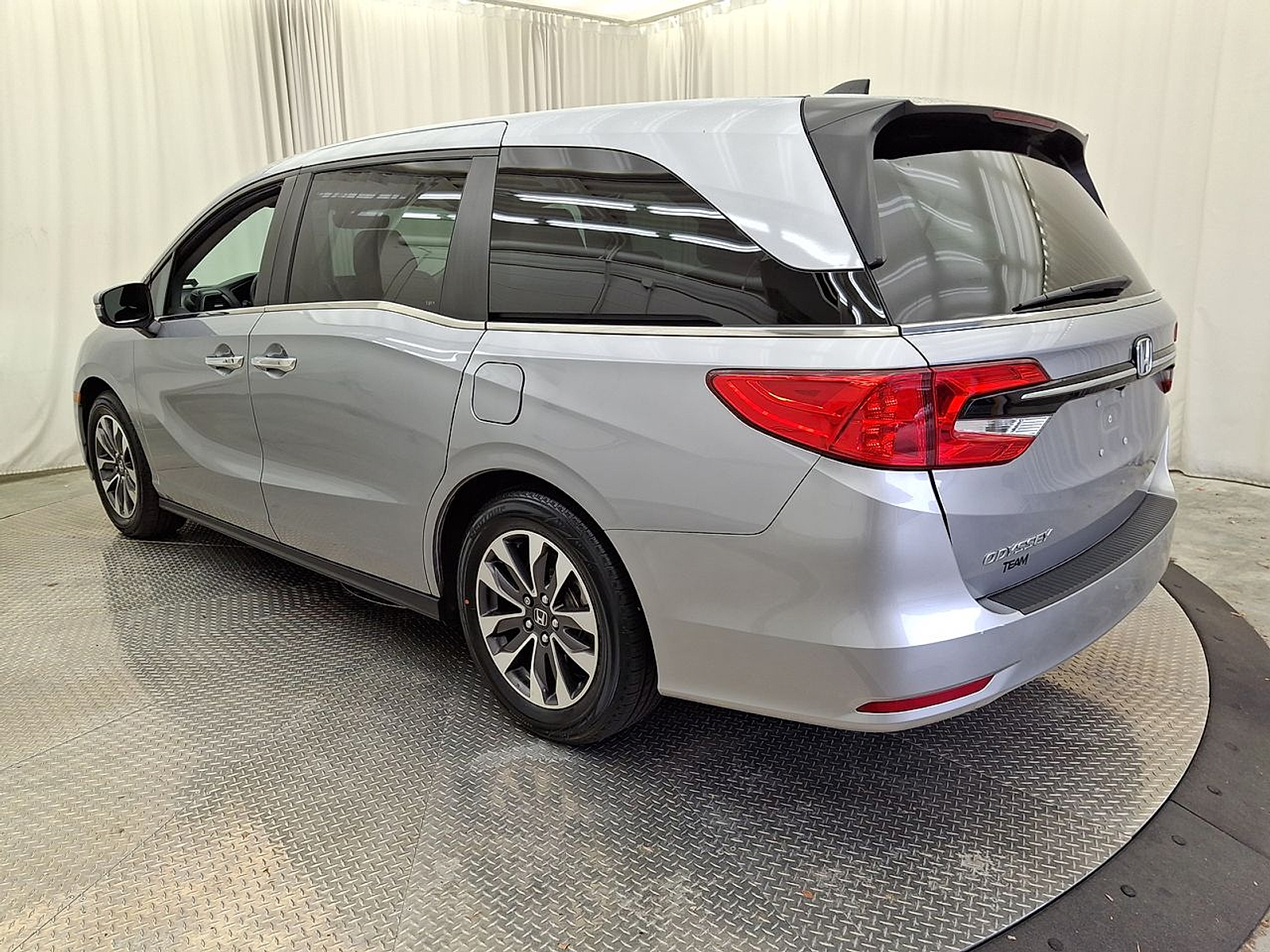 Used 2023 Honda Odyssey Truck