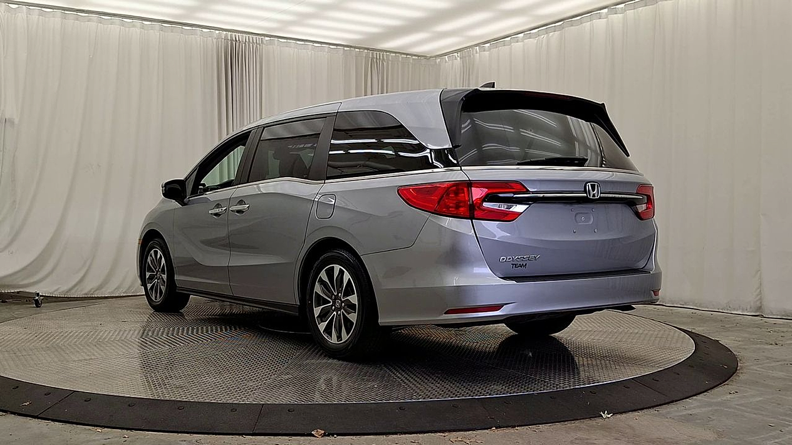 Used 2023 Honda Odyssey Truck