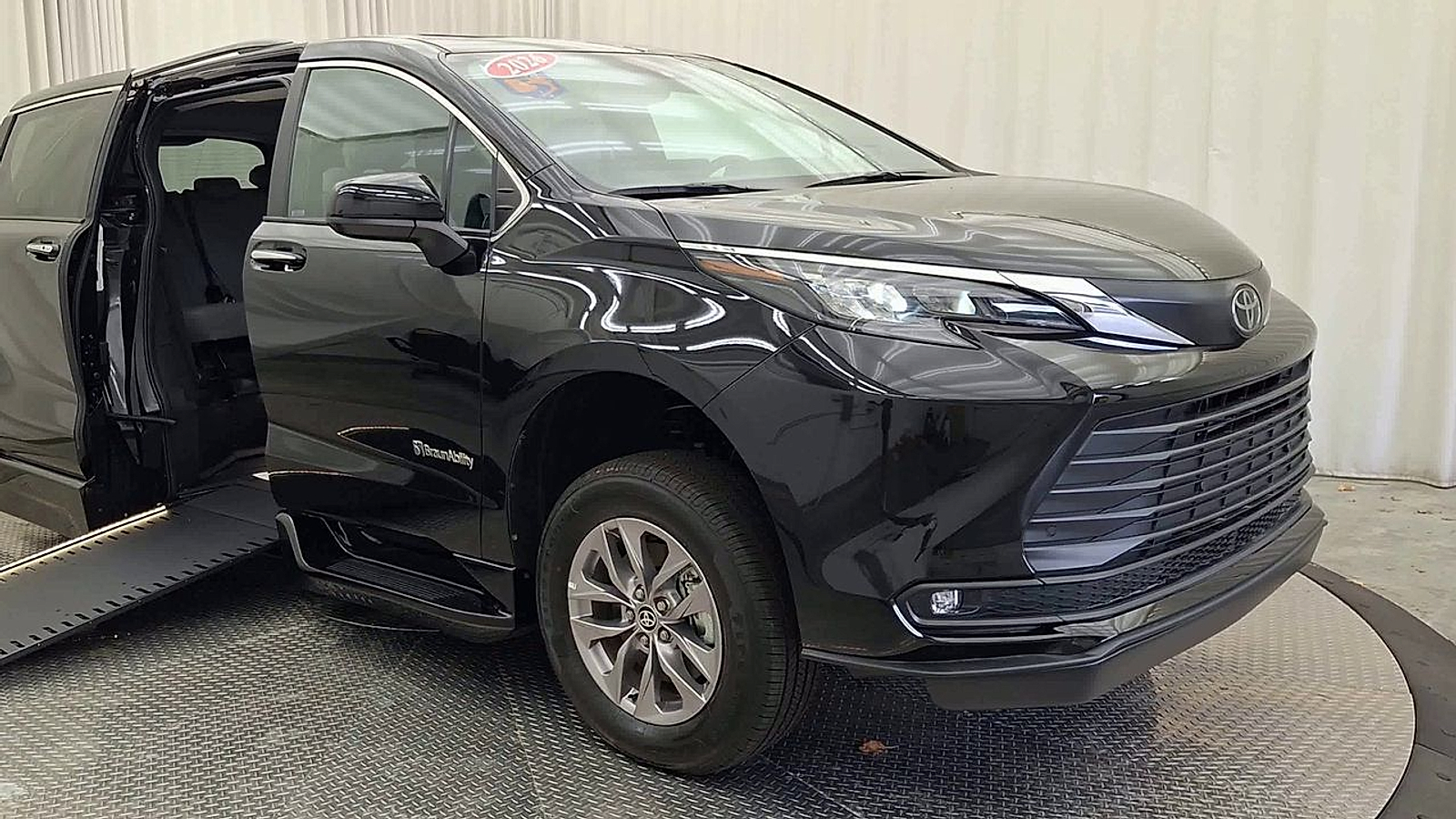 Used 2026 Toyota Sienna Van