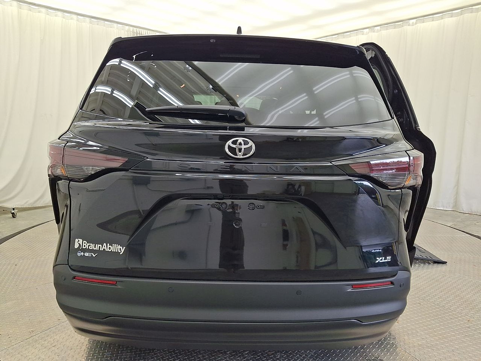 Used 2026 Toyota Sienna Van