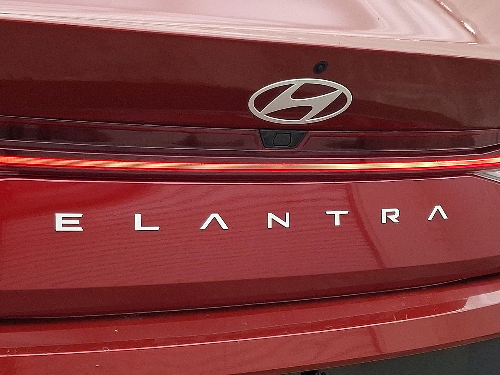 Used 2024 Hyundai Elantra Sedan