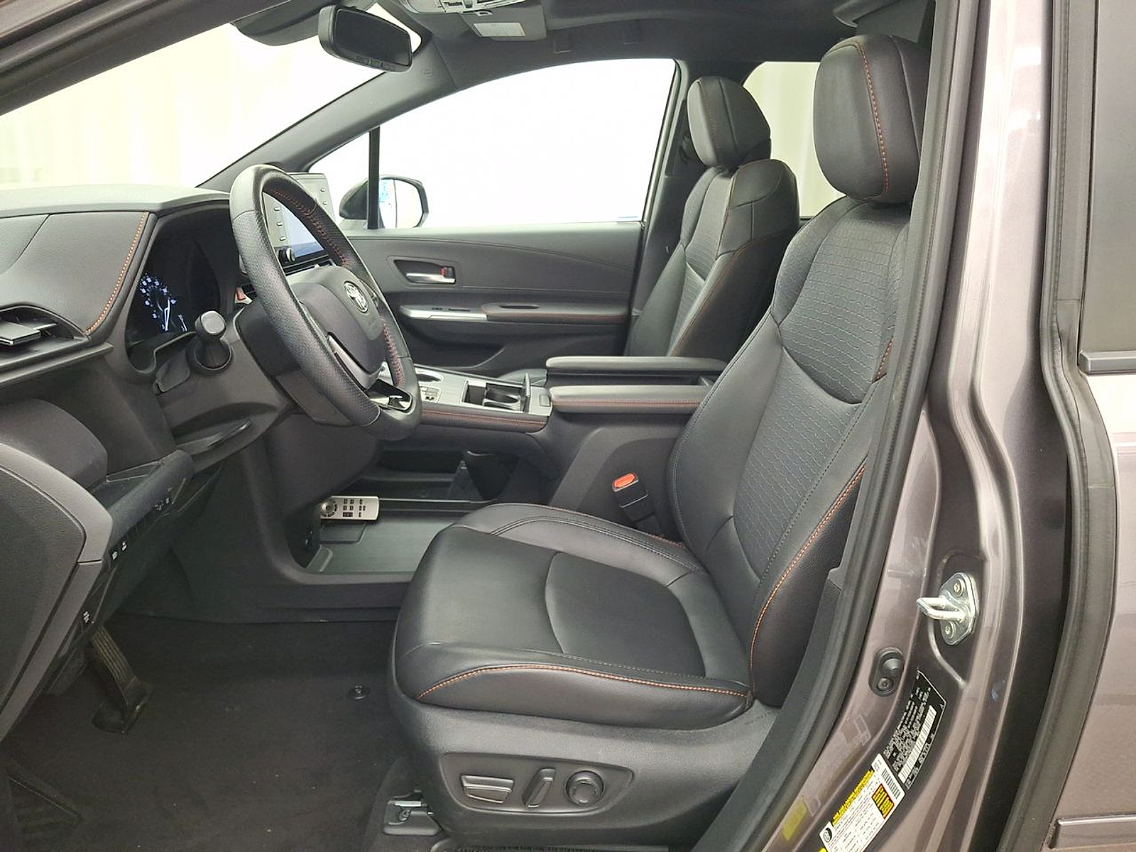 Used 2021 Toyota Sienna Truck