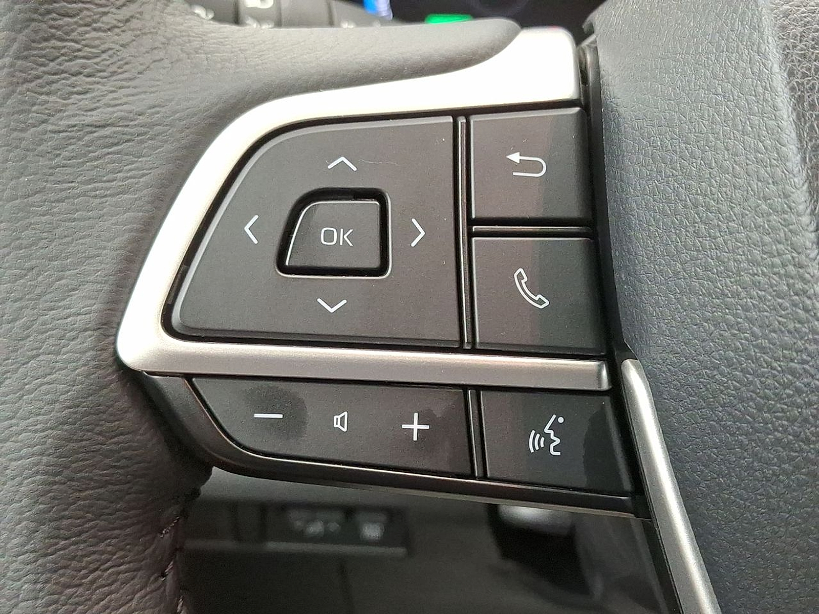 Used 2025 Toyota Sienna Sedan