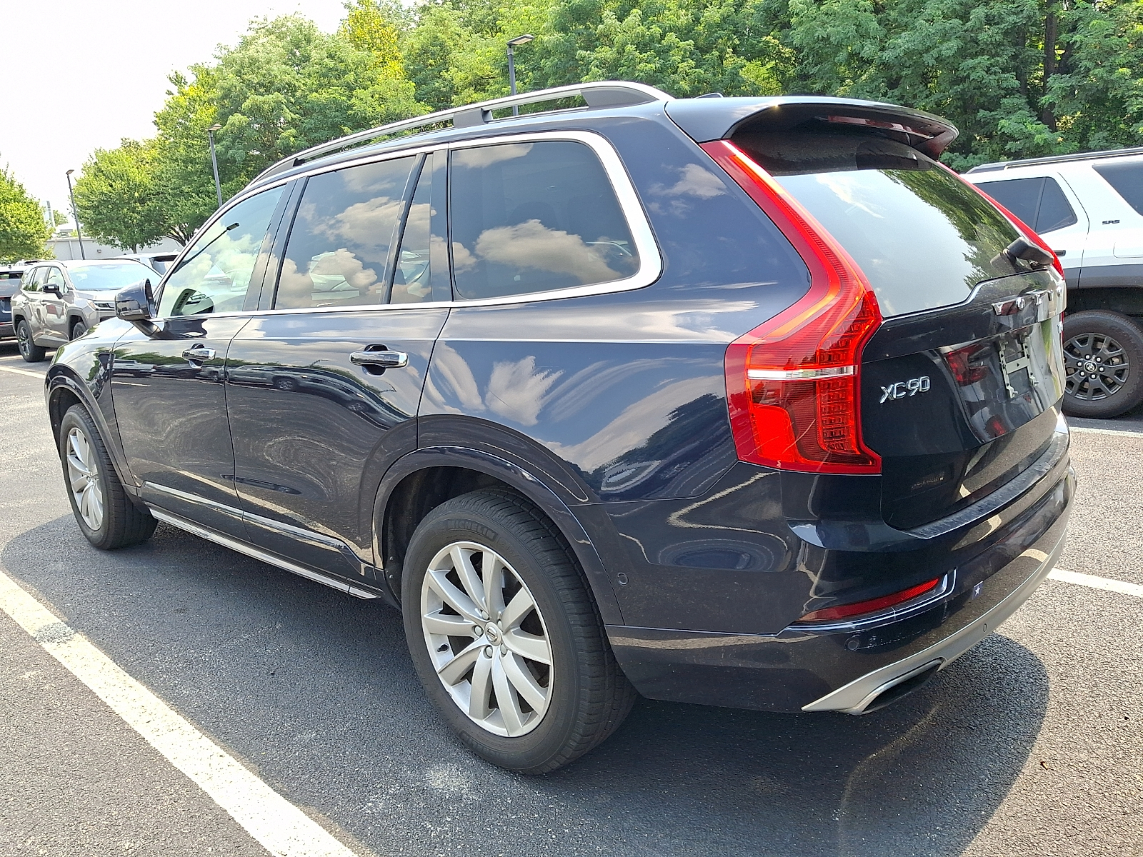 Used 2016 Volvo XC90 Truck