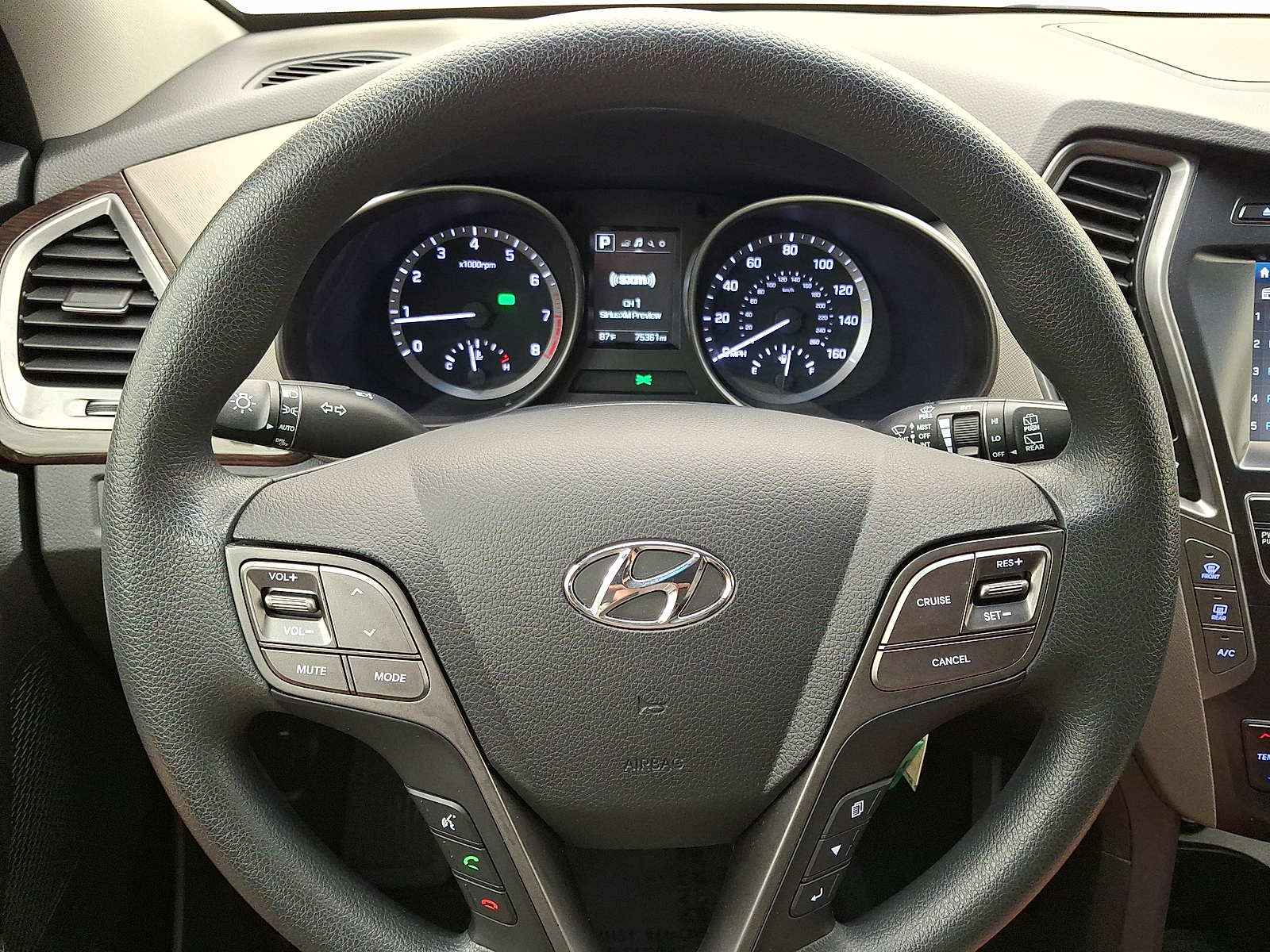 Used 2018 Hyundai Santa Fe Truck