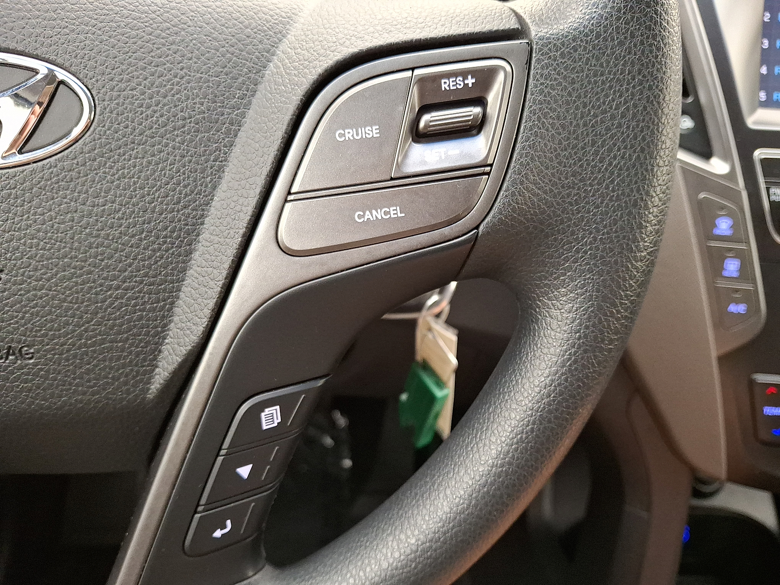 Used 2018 Hyundai Santa Fe Truck