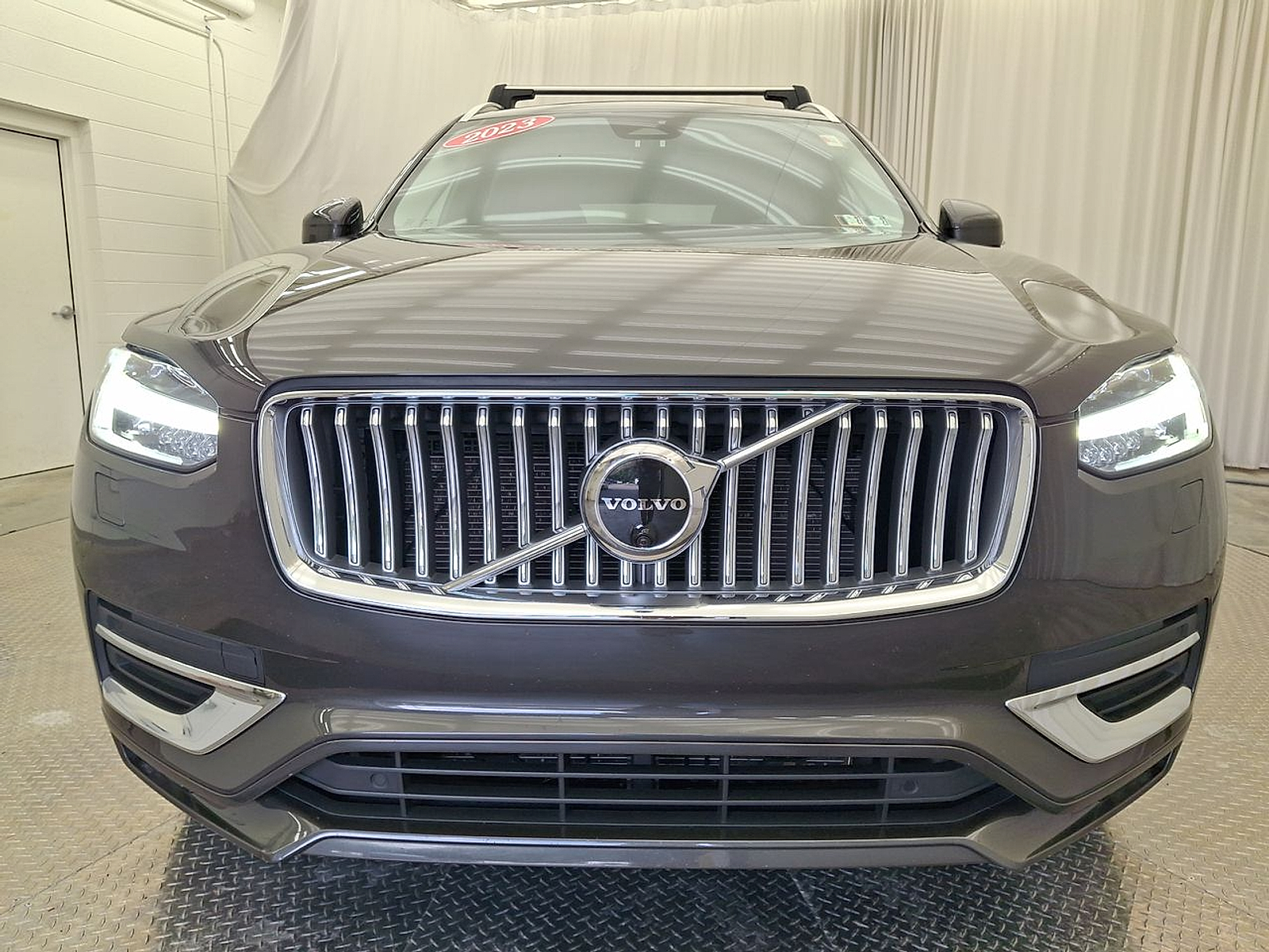 Used 2023 Volvo XC90 Sedan