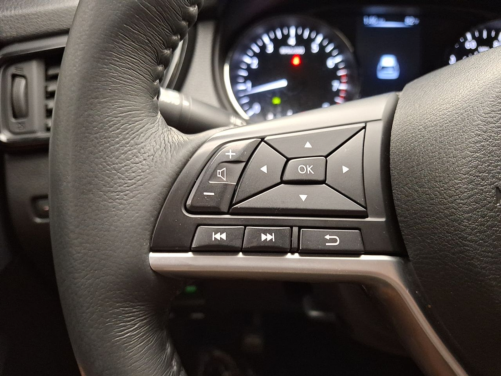 Used 2017 Nissan Rogue Truck