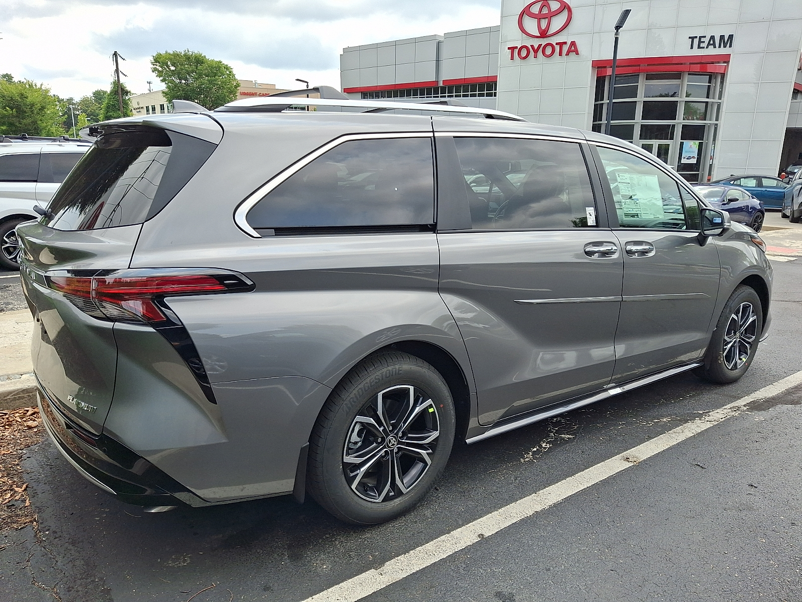 New 2026 Toyota Sienna Van