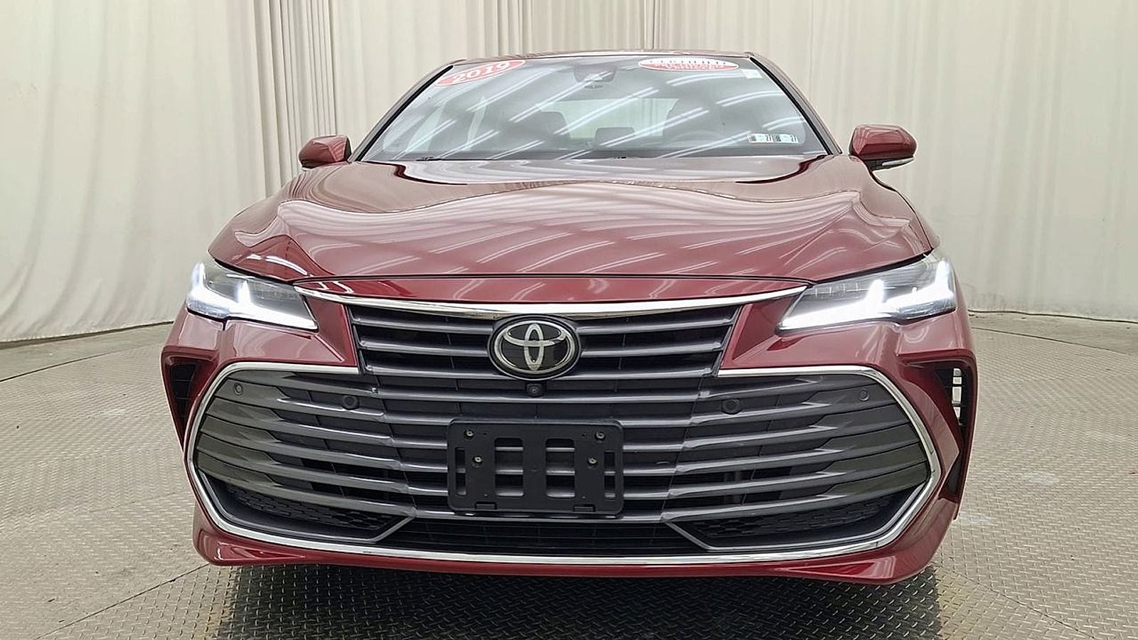 Used 2019 Toyota Avalon Sedan