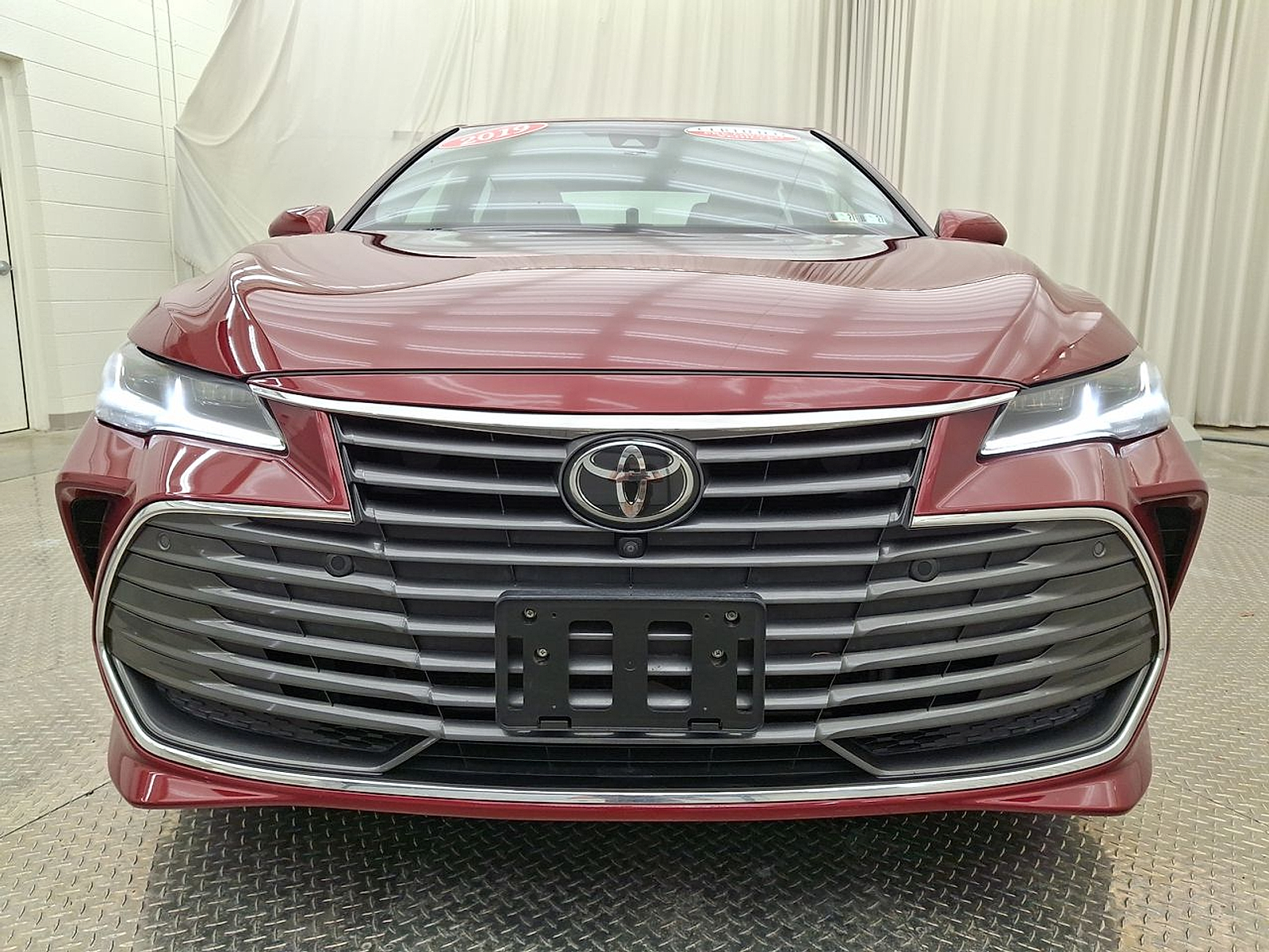 Used 2019 Toyota Avalon Sedan