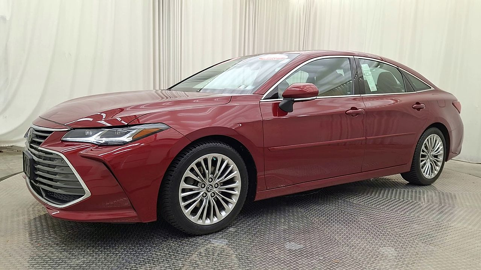 Used 2019 Toyota Avalon Sedan