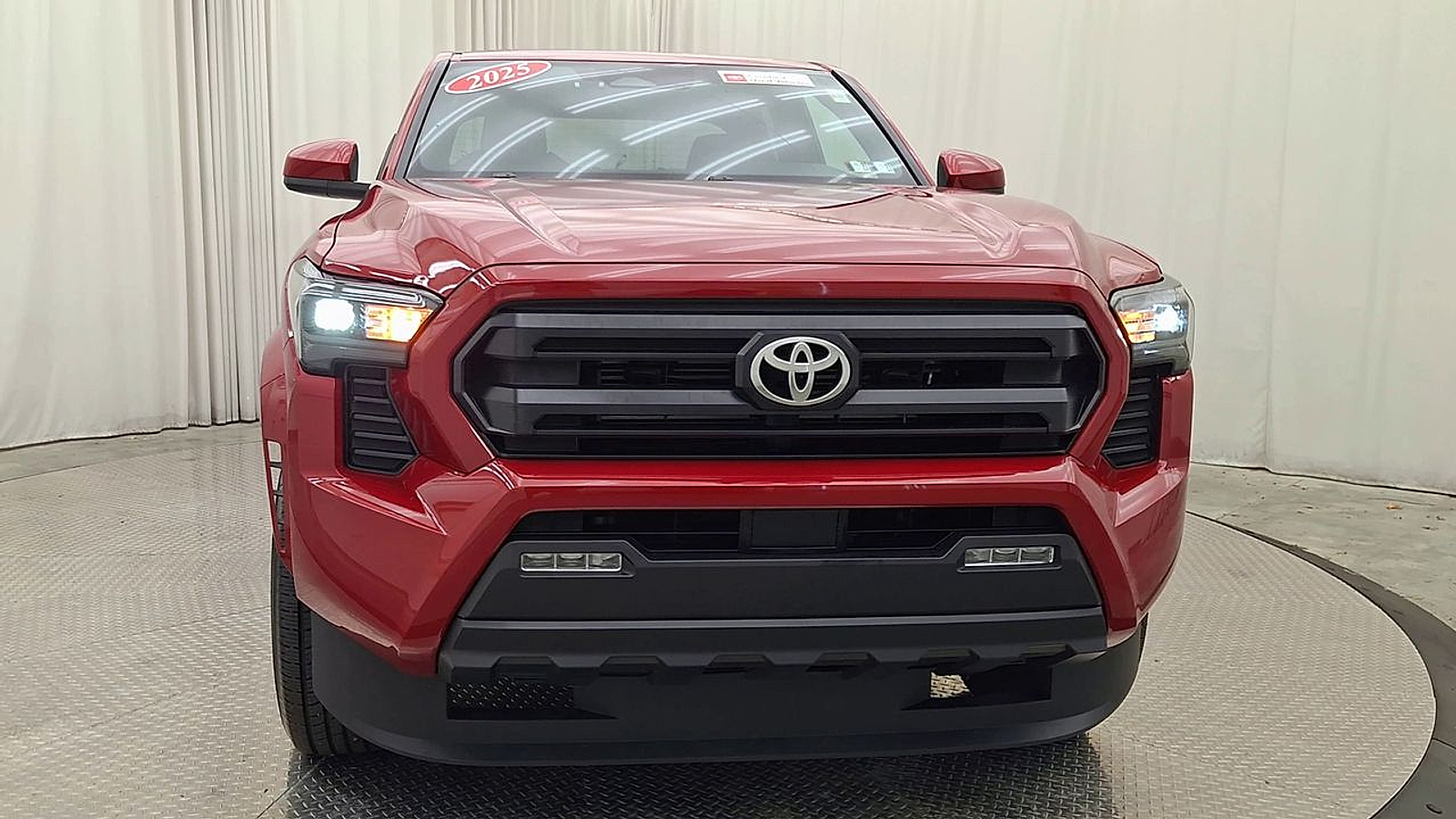 Used 2025 Toyota Tacoma Truck