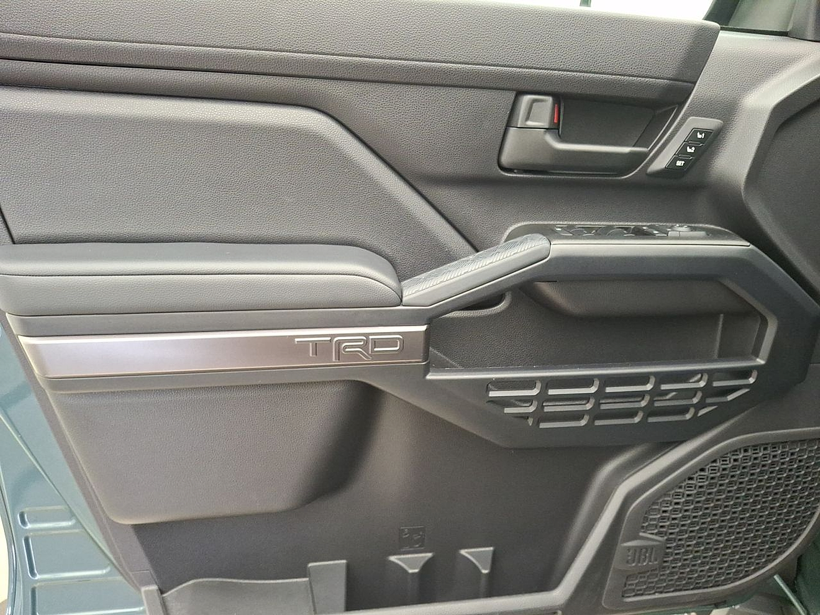 Used 2025 Toyota 4Runner Hybrid Truck