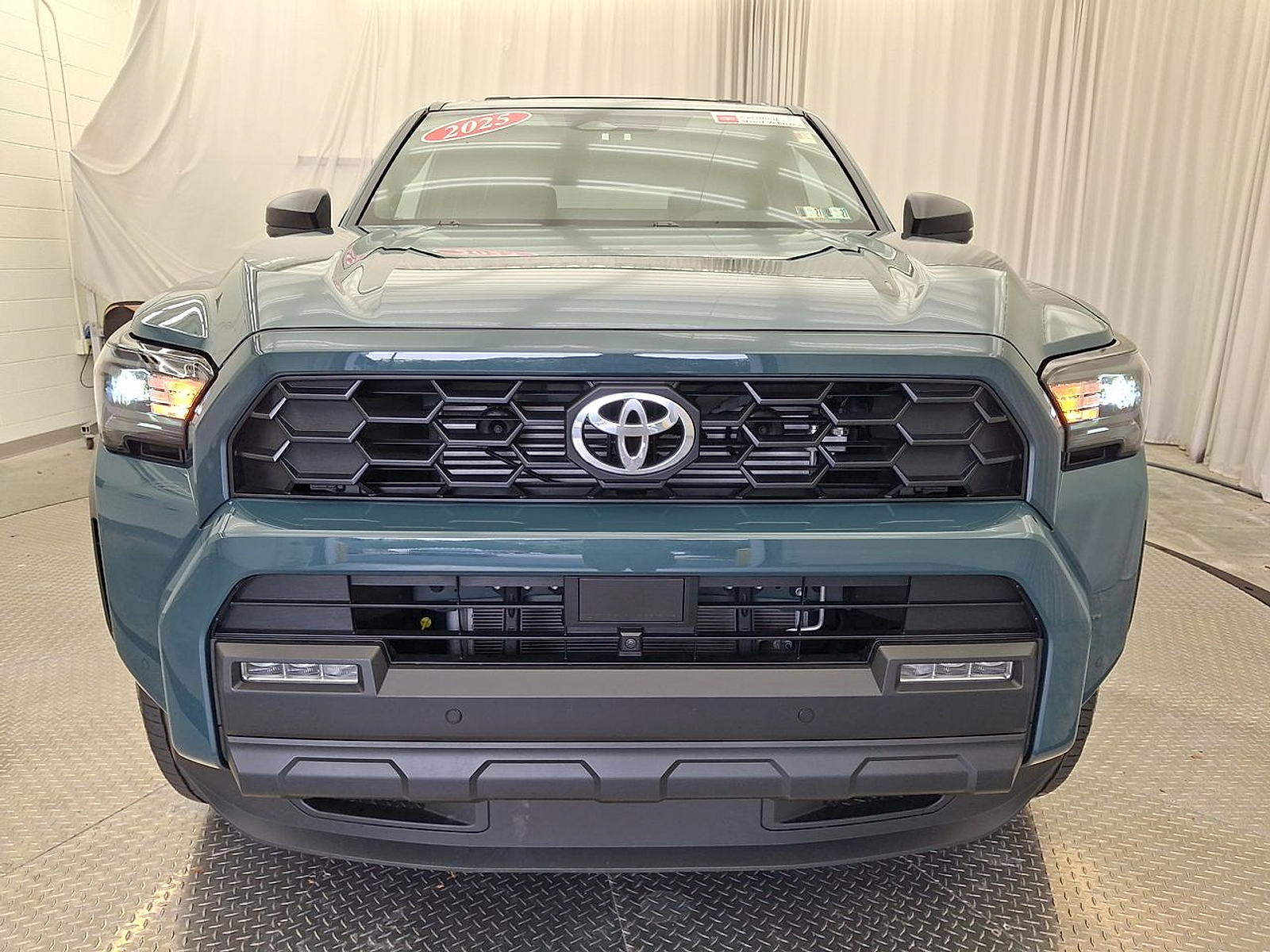Used 2025 Toyota 4Runner Hybrid Truck
