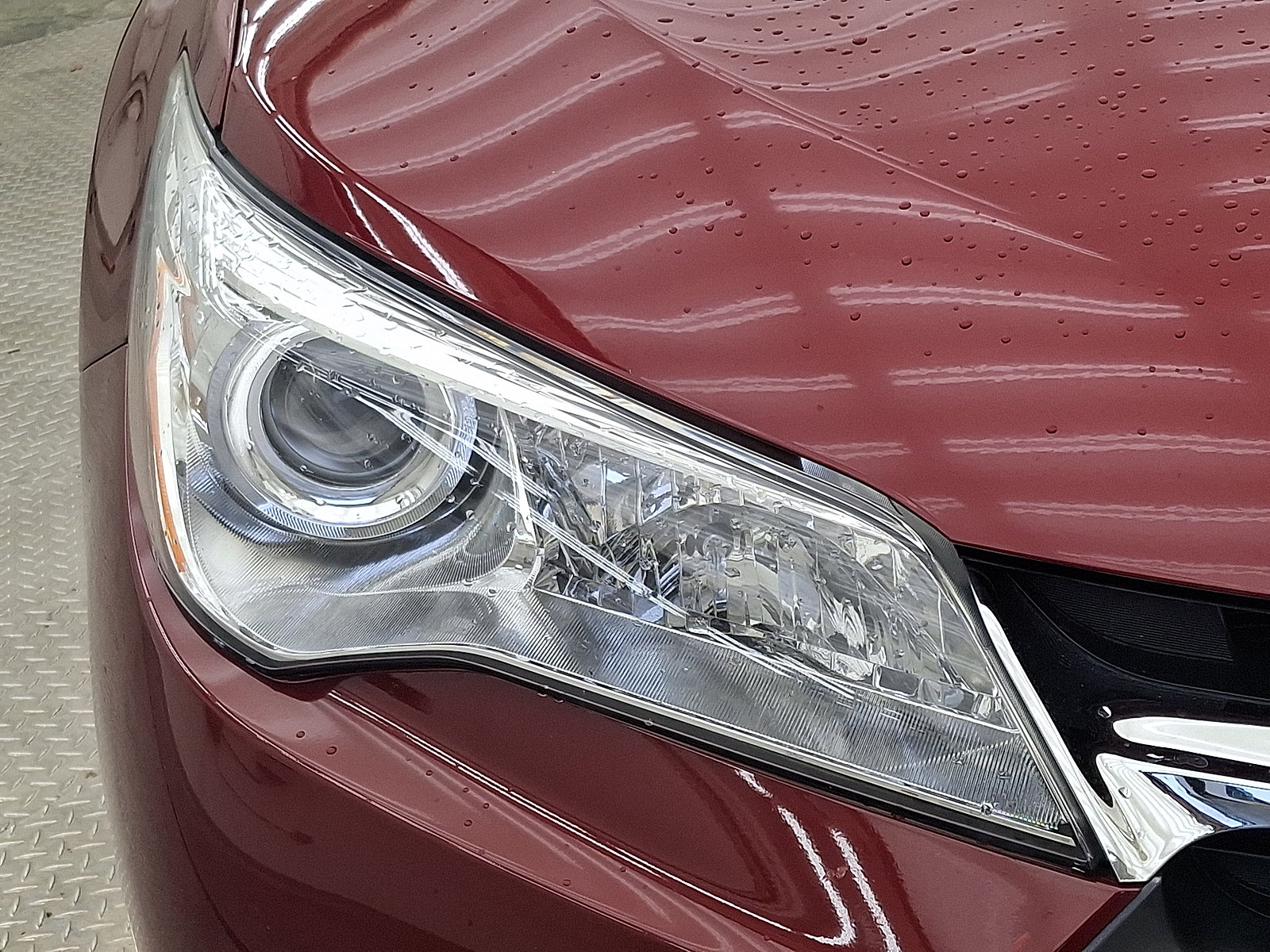 Used 2017 Toyota Camry Hybrid Sedan