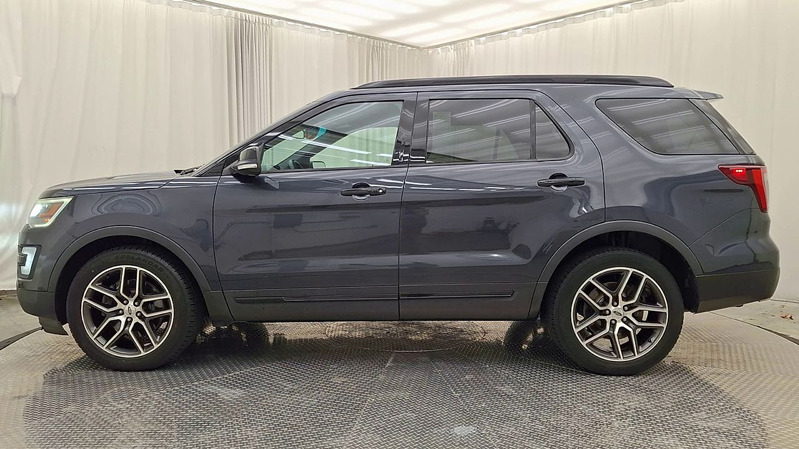 Used 2017 Ford Explorer Truck