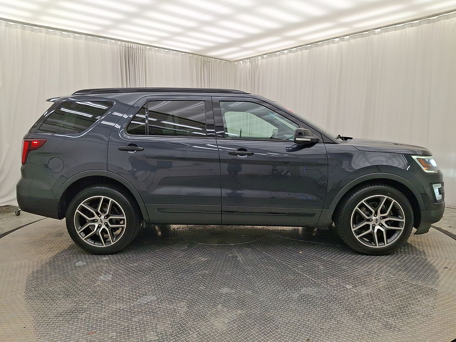 Used 2017 Ford Explorer Truck