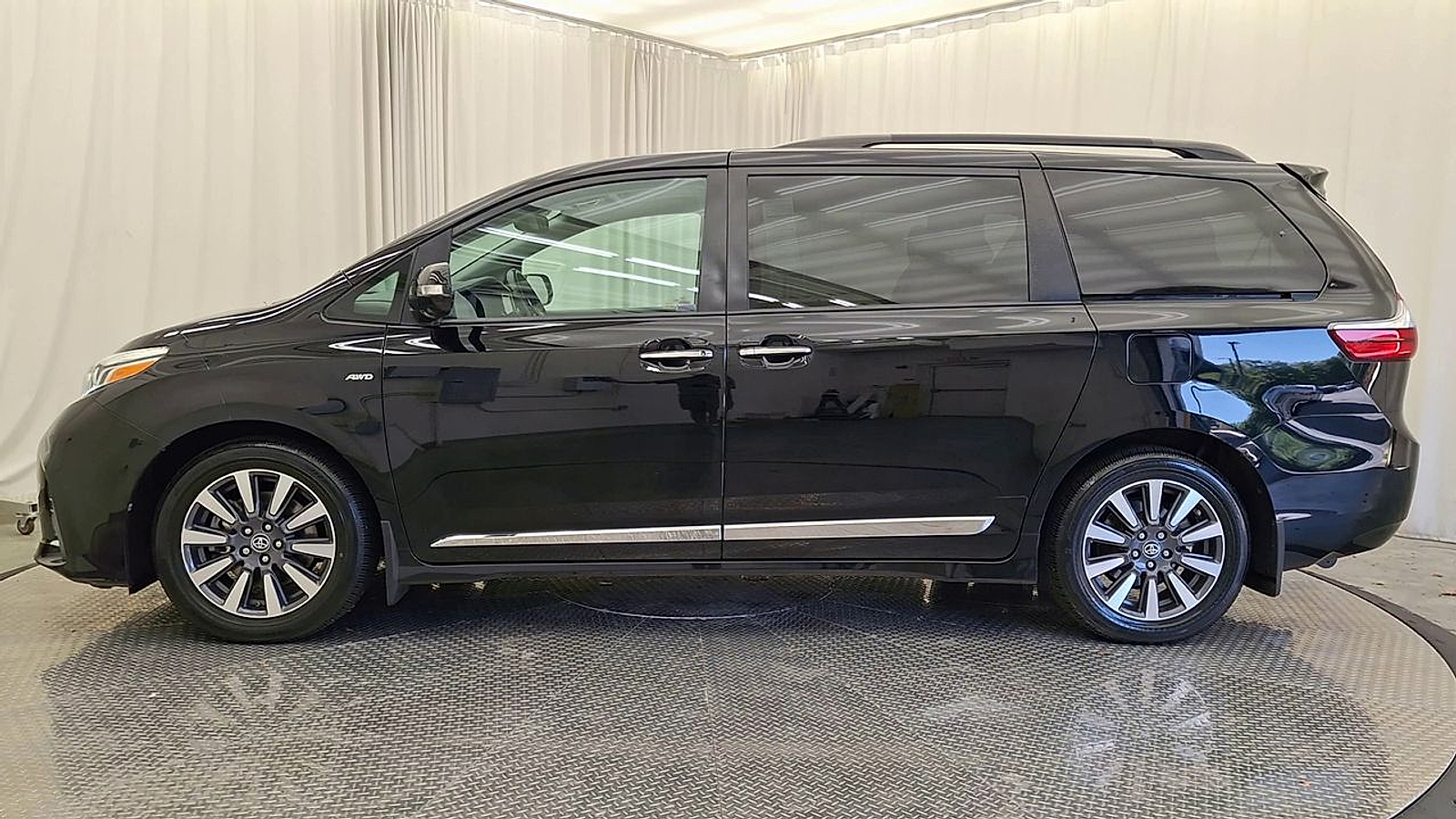 Used 2019 Toyota Sienna Sedan