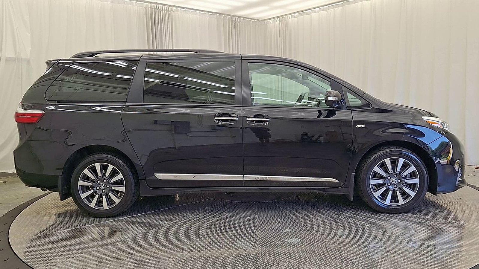 Used 2019 Toyota Sienna Sedan