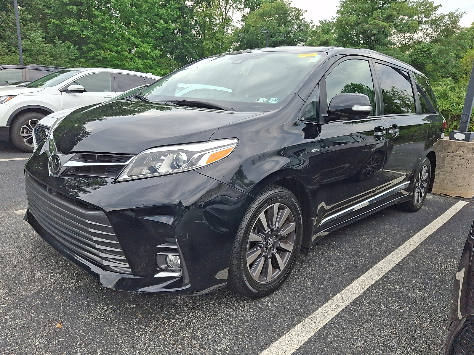 Used 2019 Toyota Sienna Sedan
