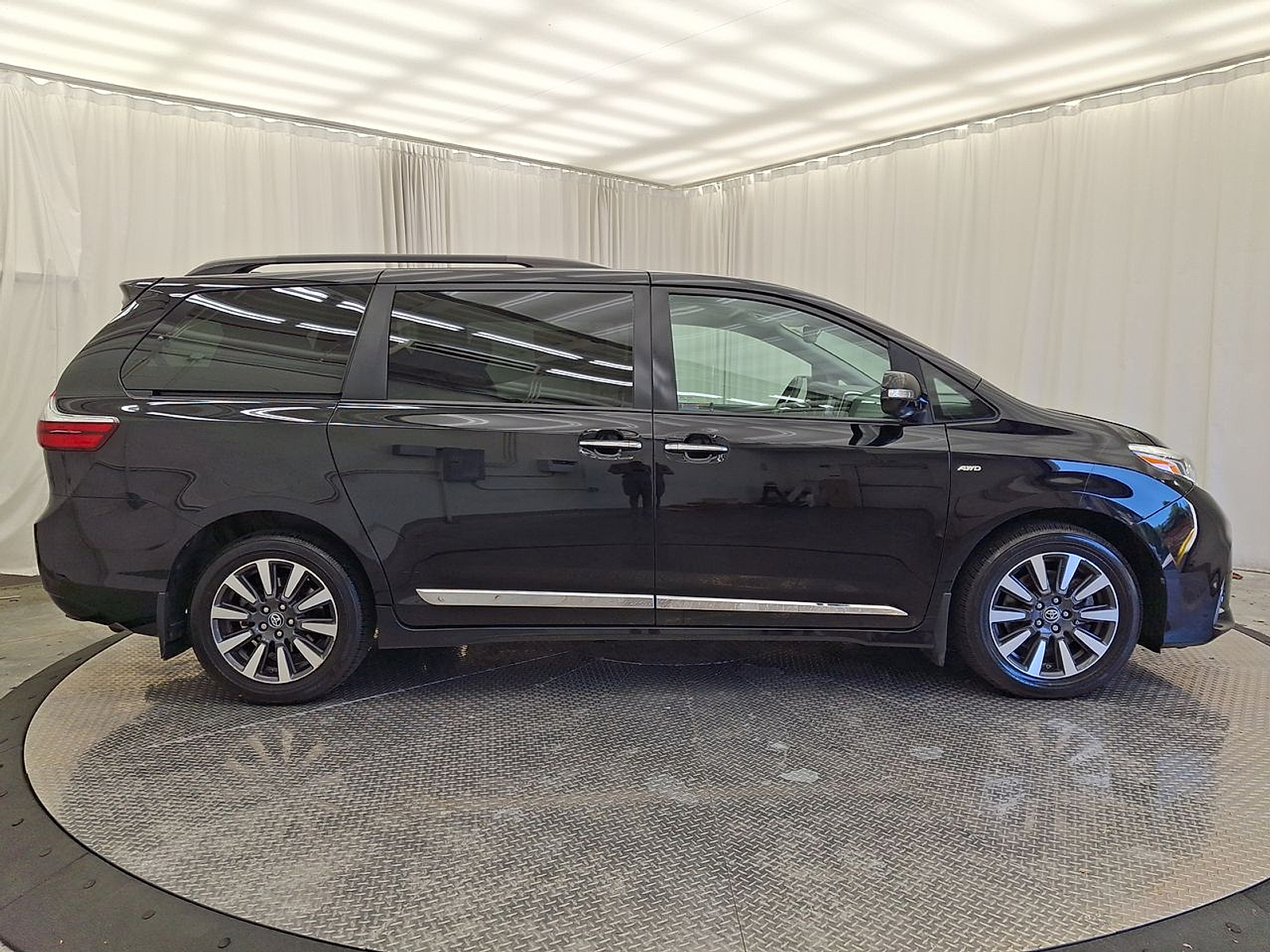 Used 2019 Toyota Sienna Sedan