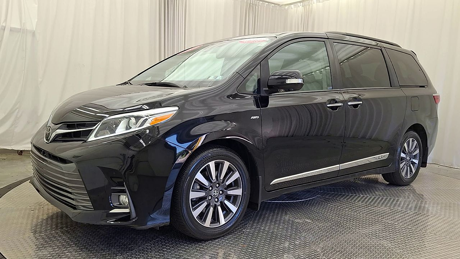 Used 2019 Toyota Sienna Sedan