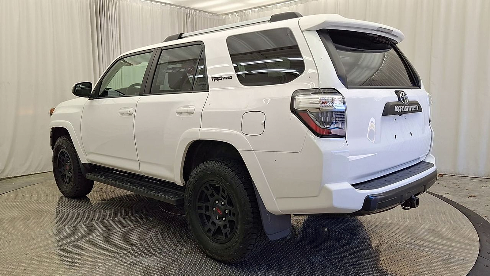 Used 2016 Toyota 4Runner Sedan