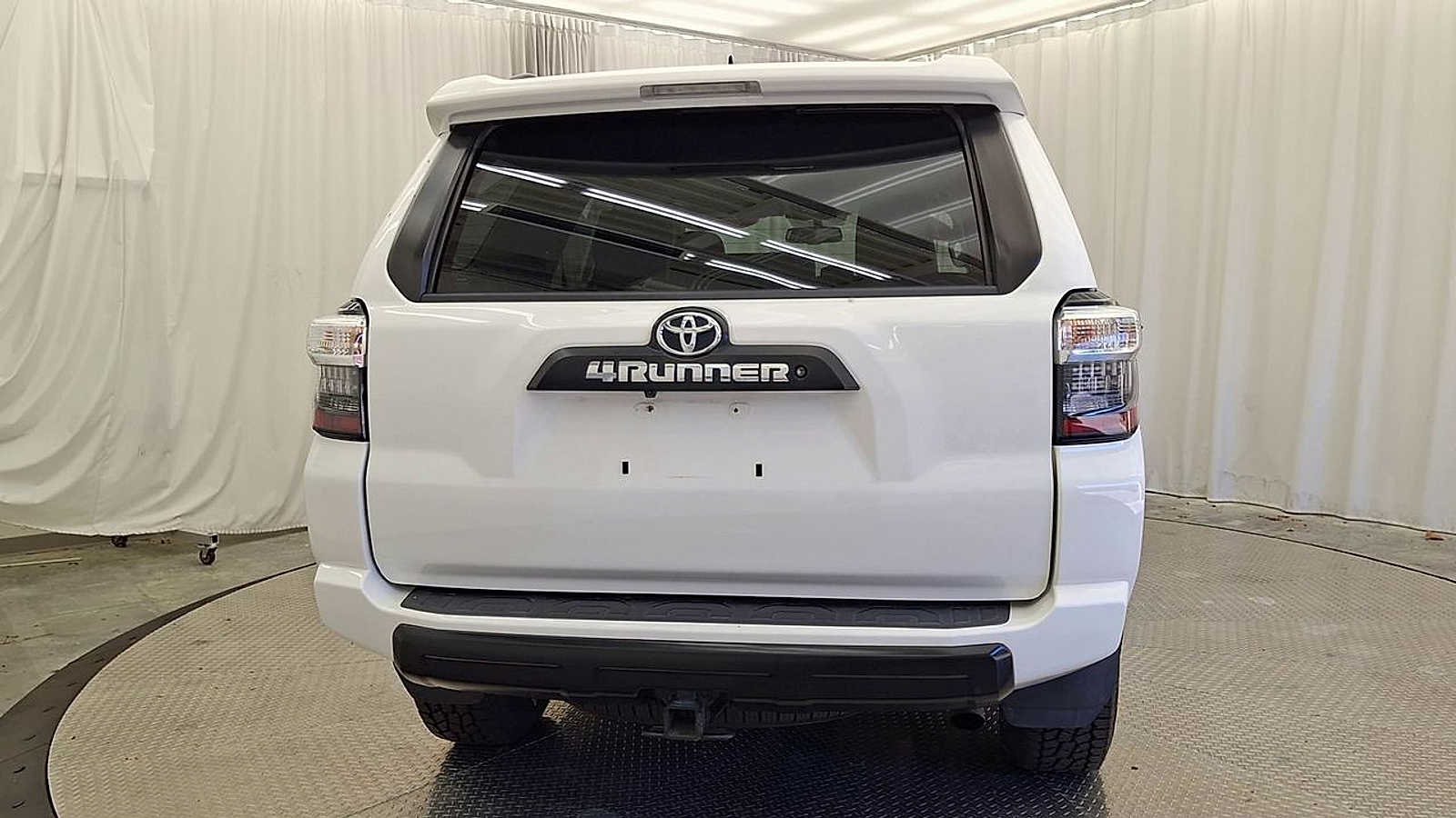 Used 2016 Toyota 4Runner Sedan