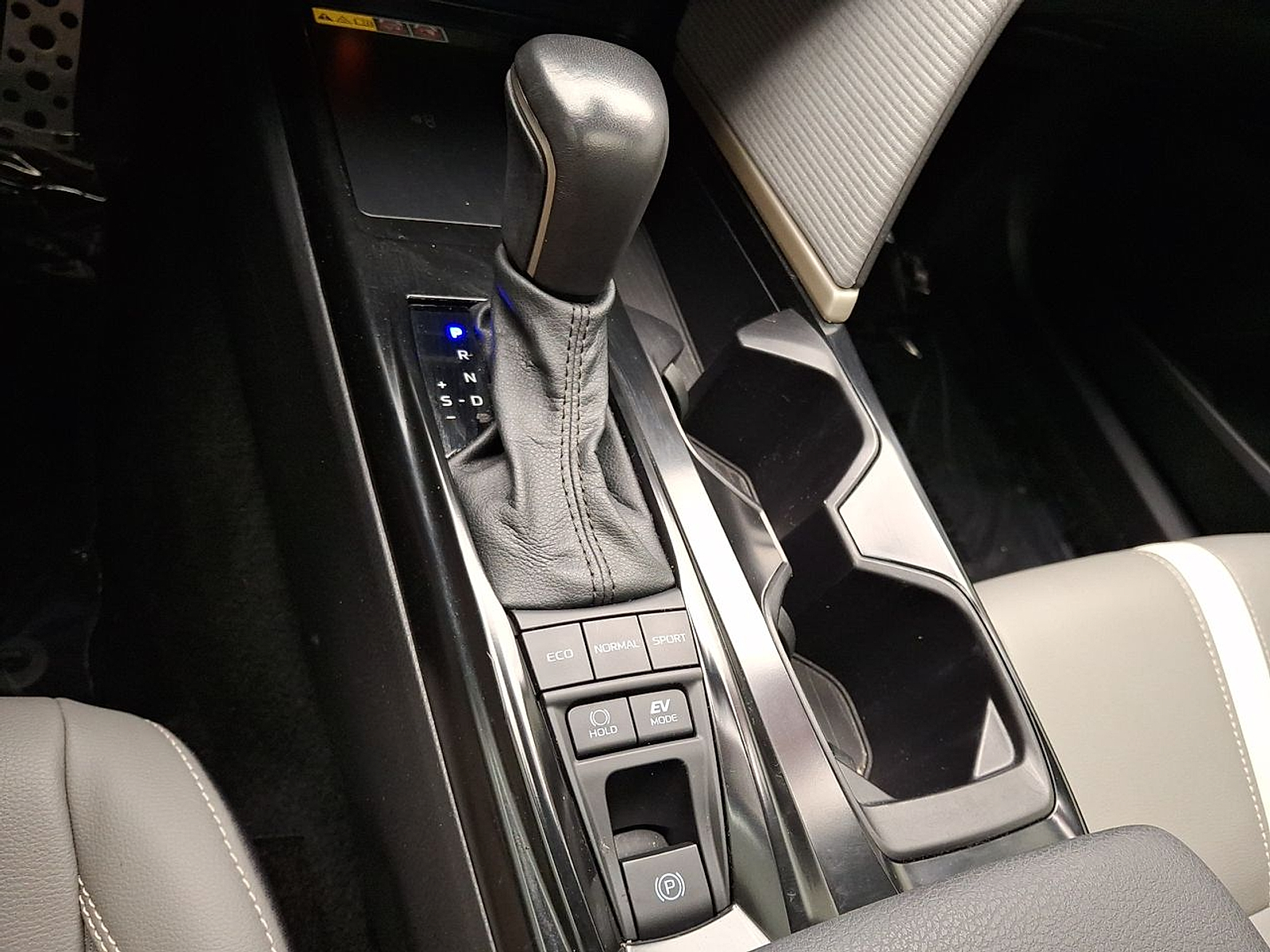 Used 2025 Toyota Camry Sedan
