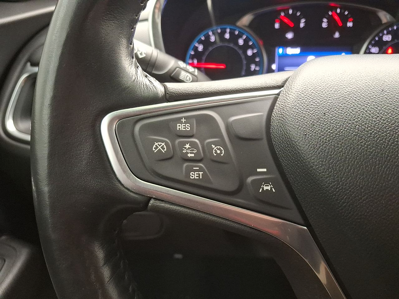 Used 2022 Chevrolet Equinox SUV