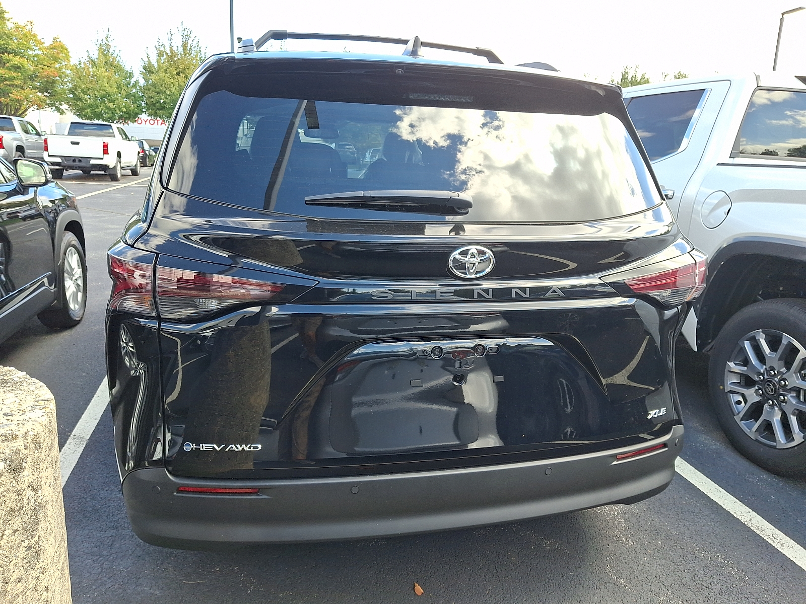New 2026 Toyota Sienna Van