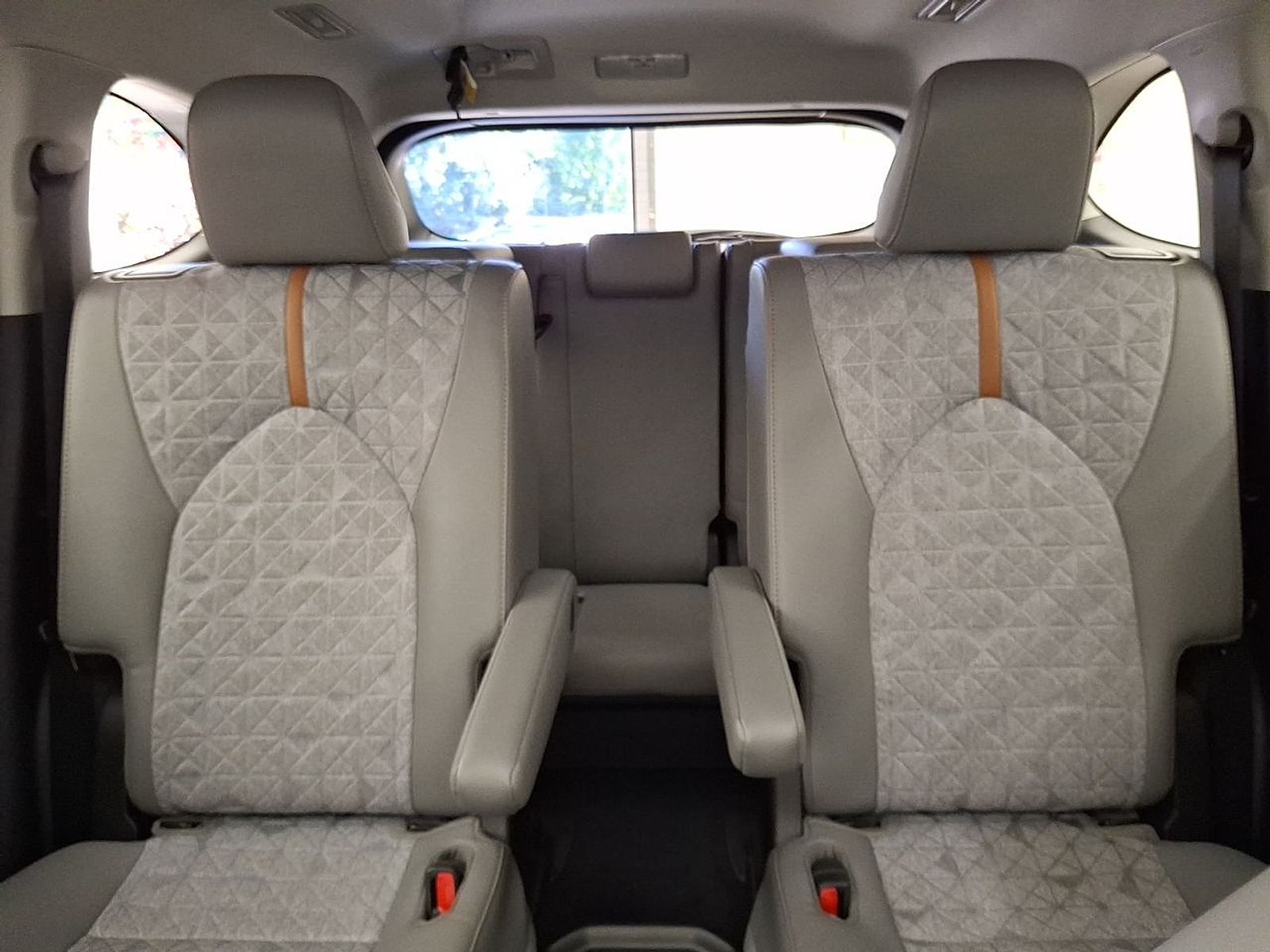 Used 2022 Toyota Highlander Sedan