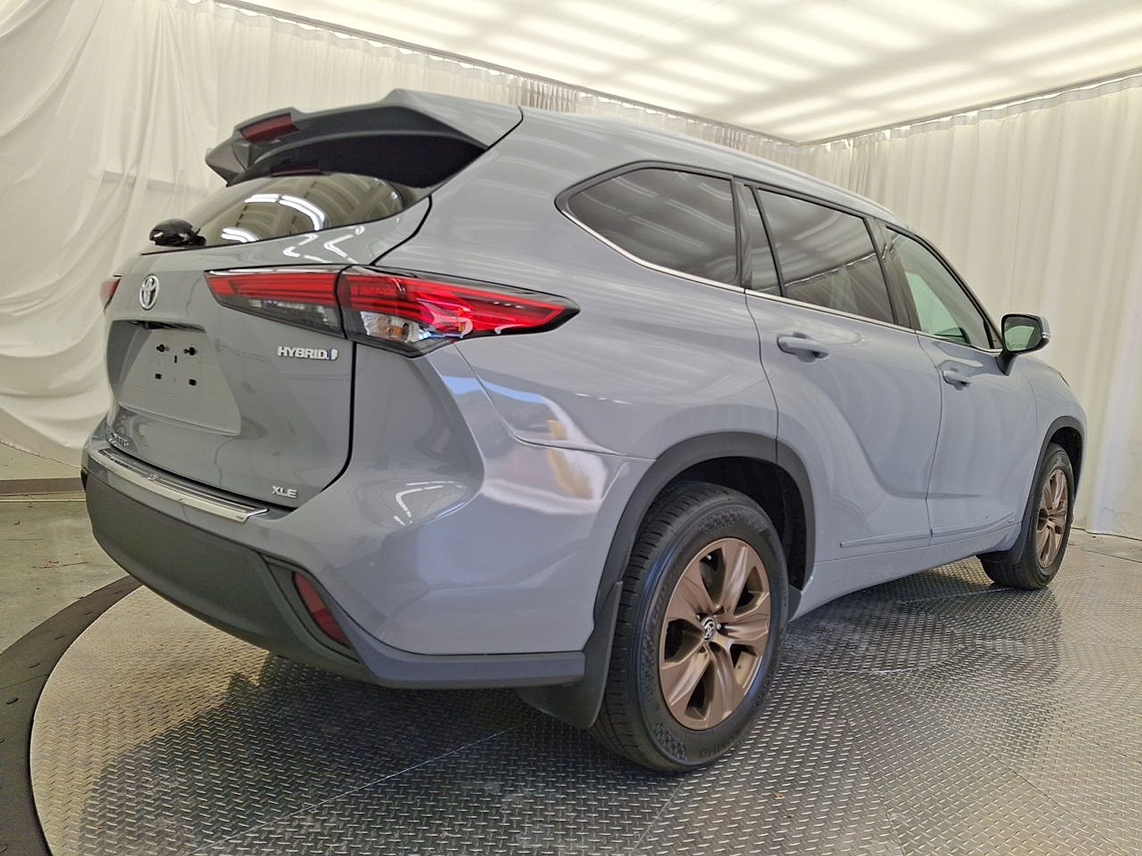 Used 2022 Toyota Highlander Sedan