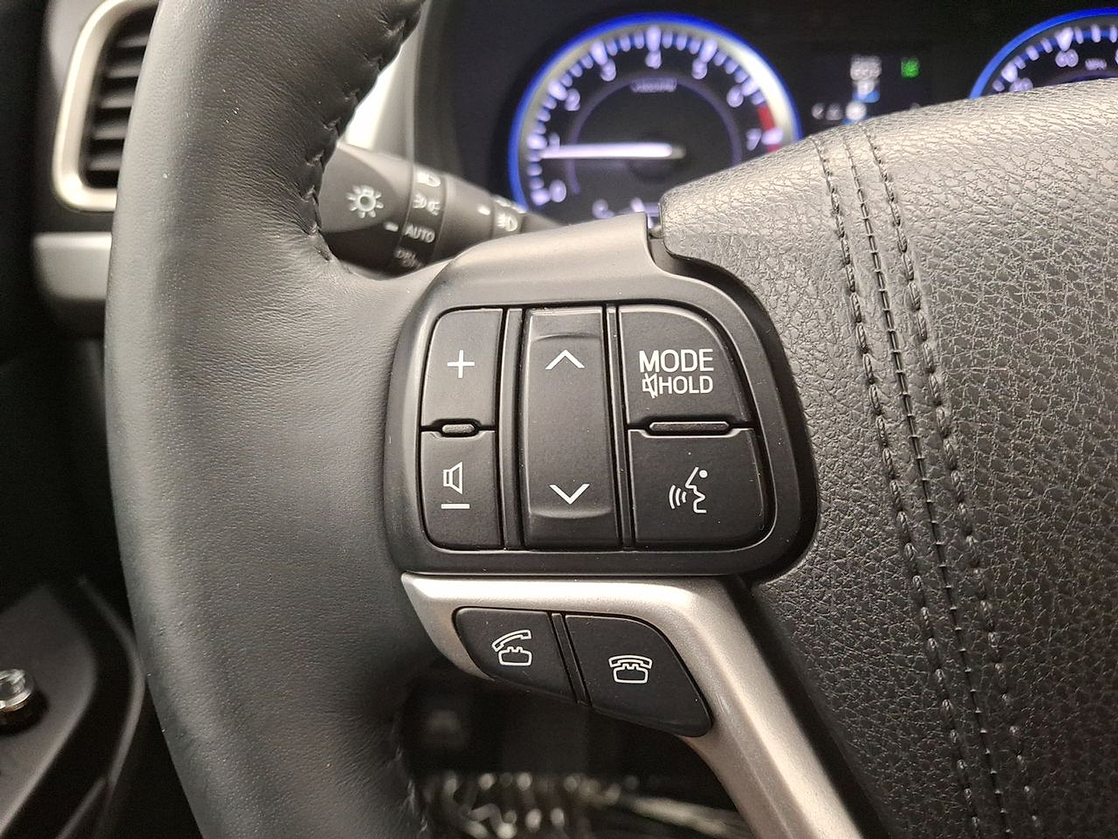 Used 2016 Toyota Highlander SUV