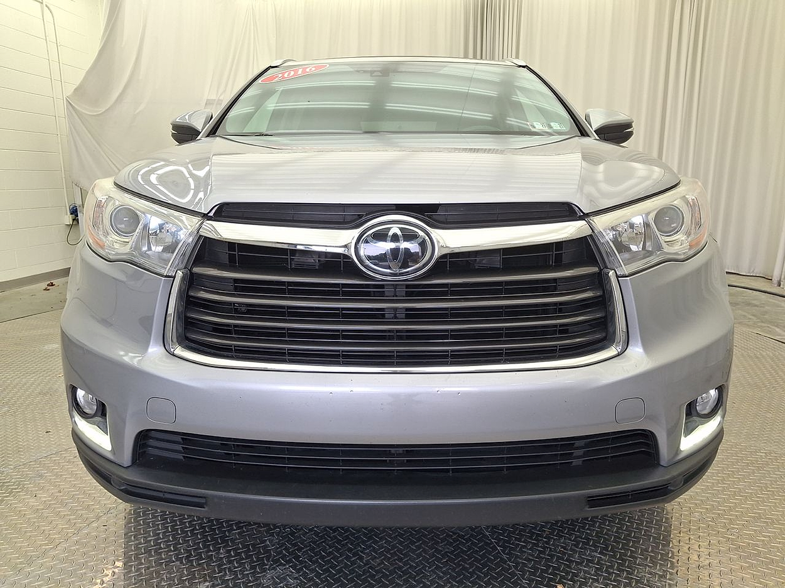 Used 2016 Toyota Highlander SUV