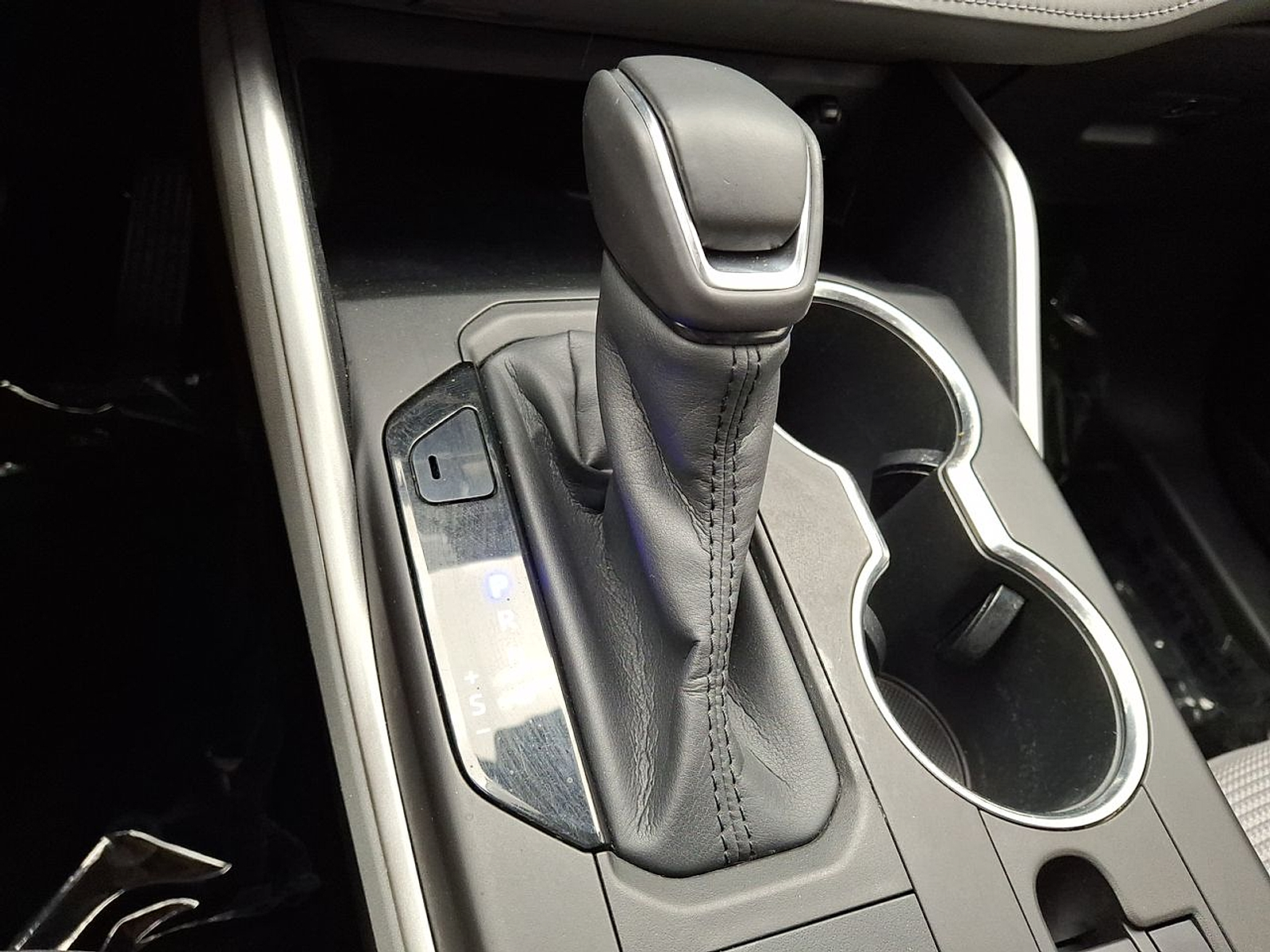 Used 2020 Toyota Highlander SUV