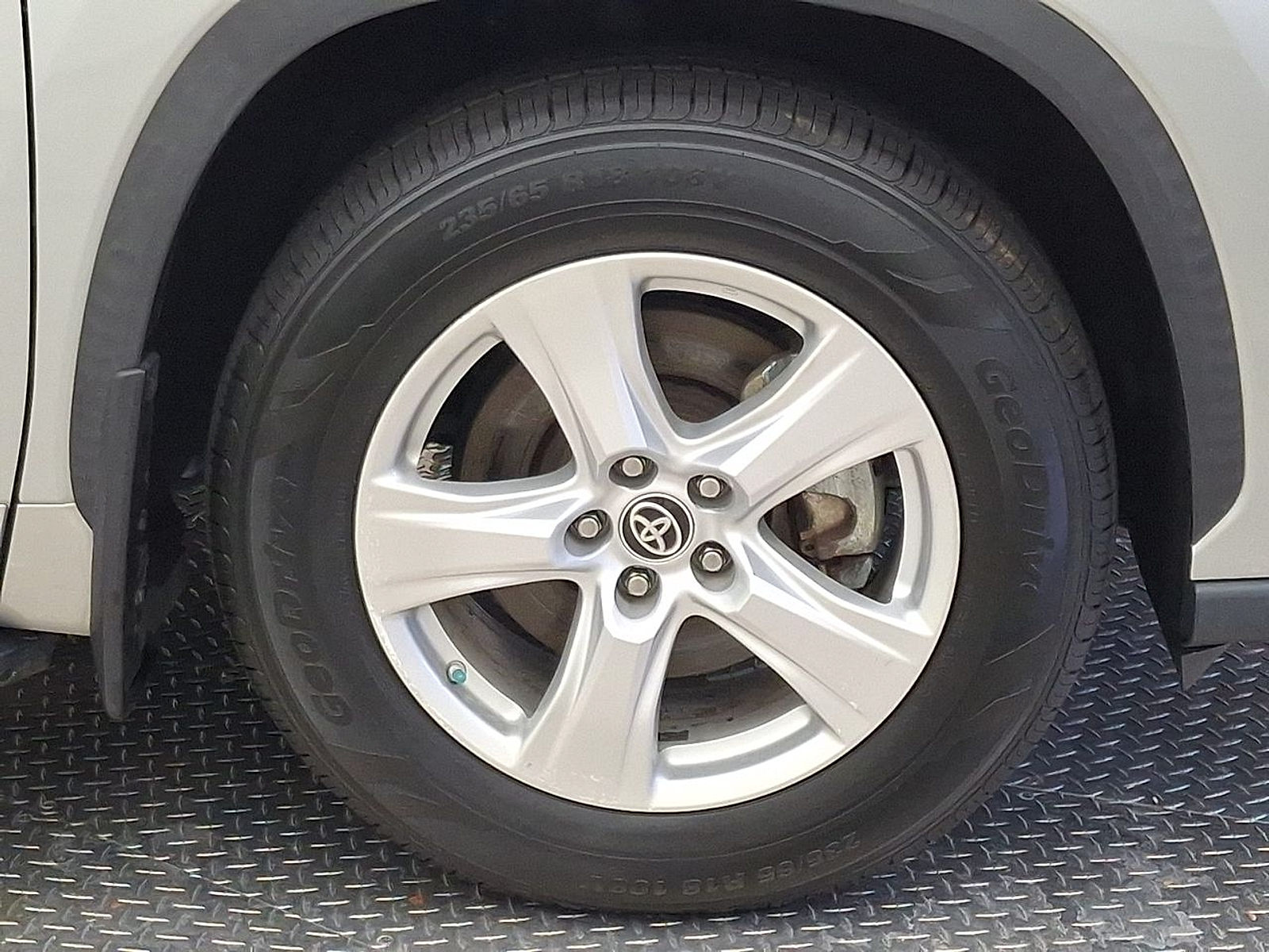 Used 2020 Toyota Highlander SUV
