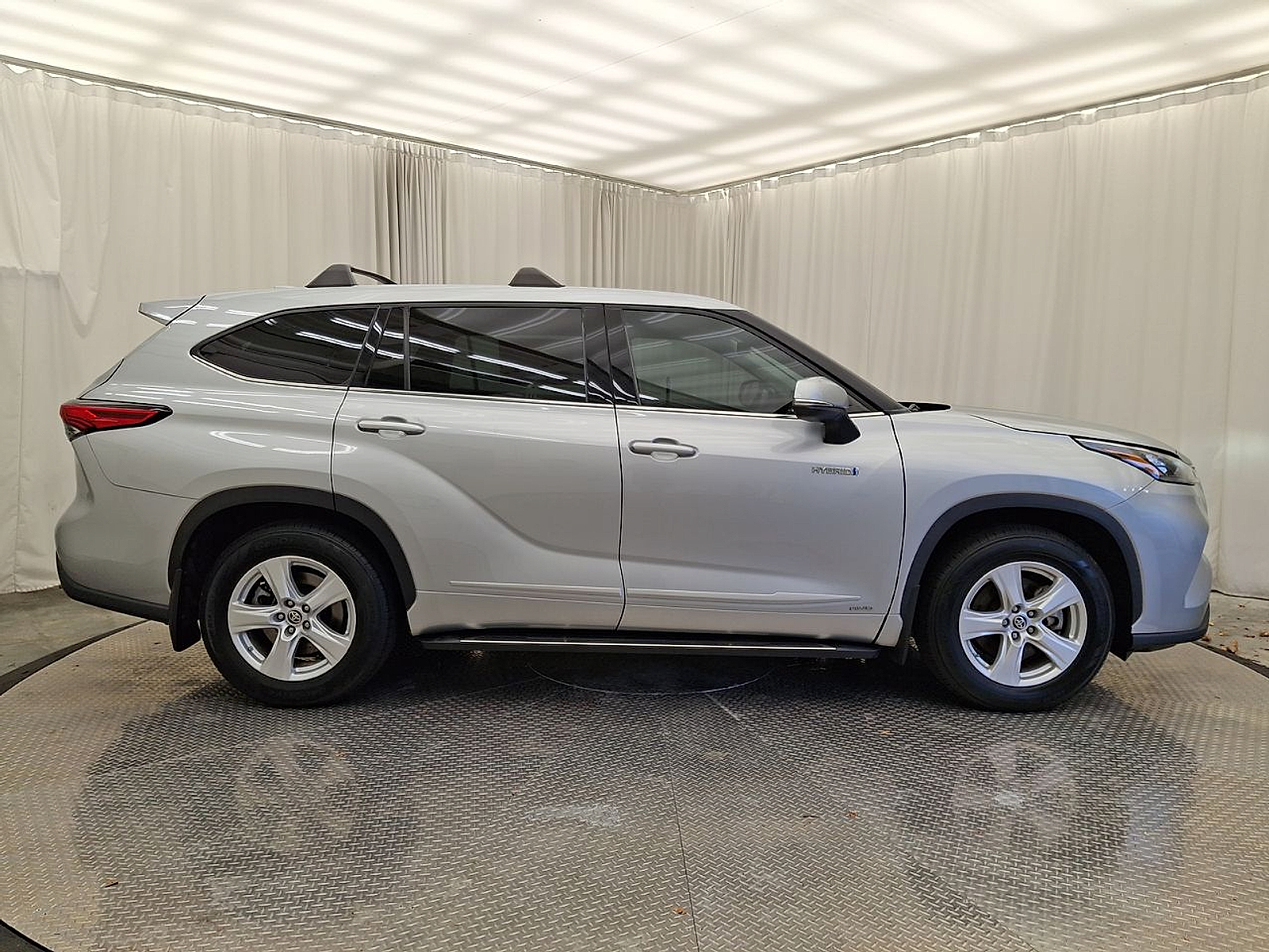 Used 2020 Toyota Highlander SUV
