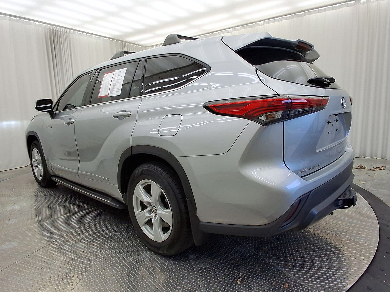 Used 2020 Toyota Highlander SUV