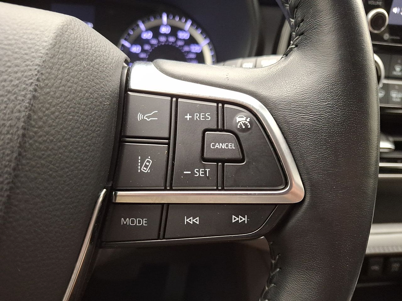 Used 2020 Toyota Highlander SUV