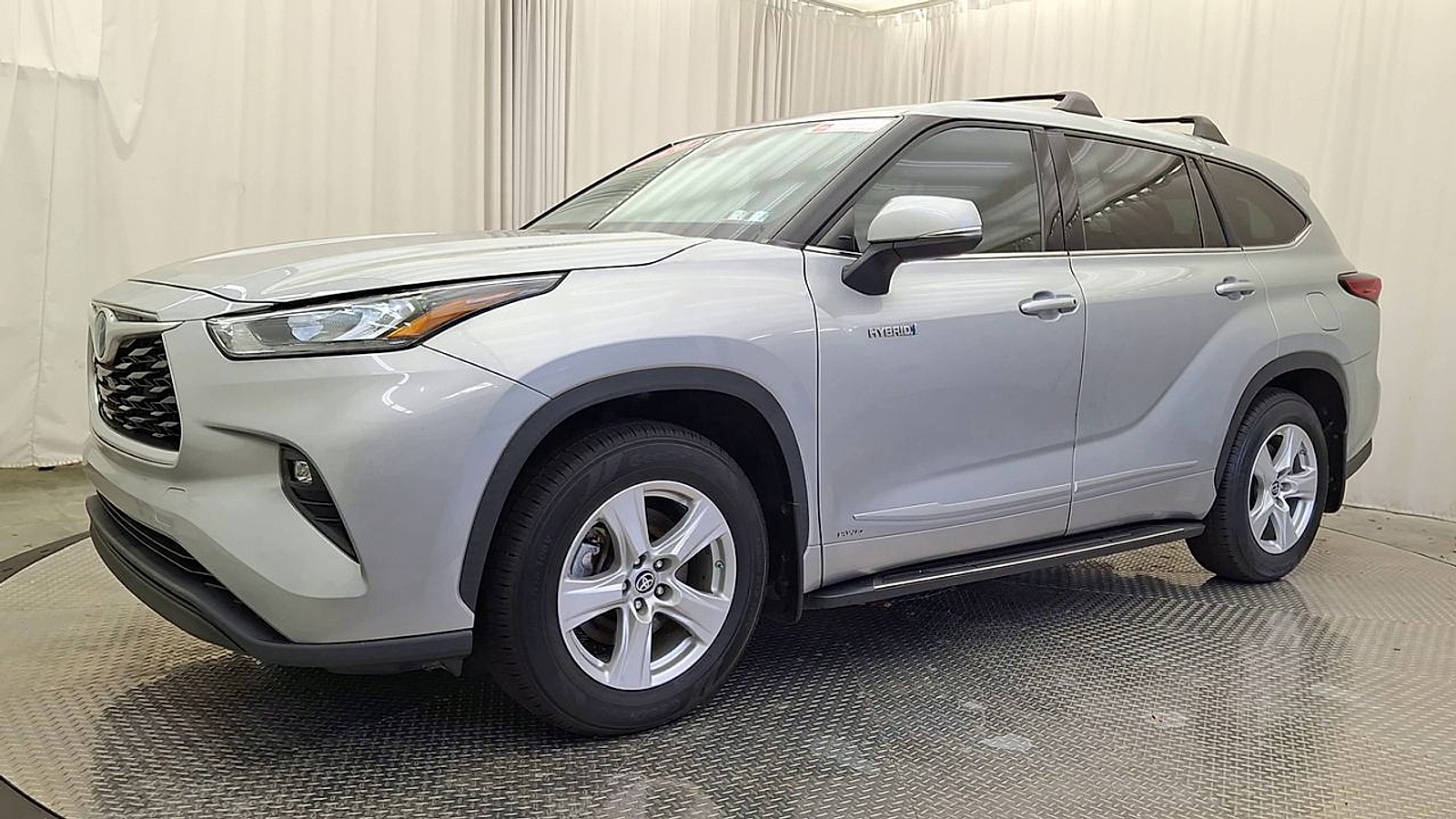 Used 2020 Toyota Highlander SUV