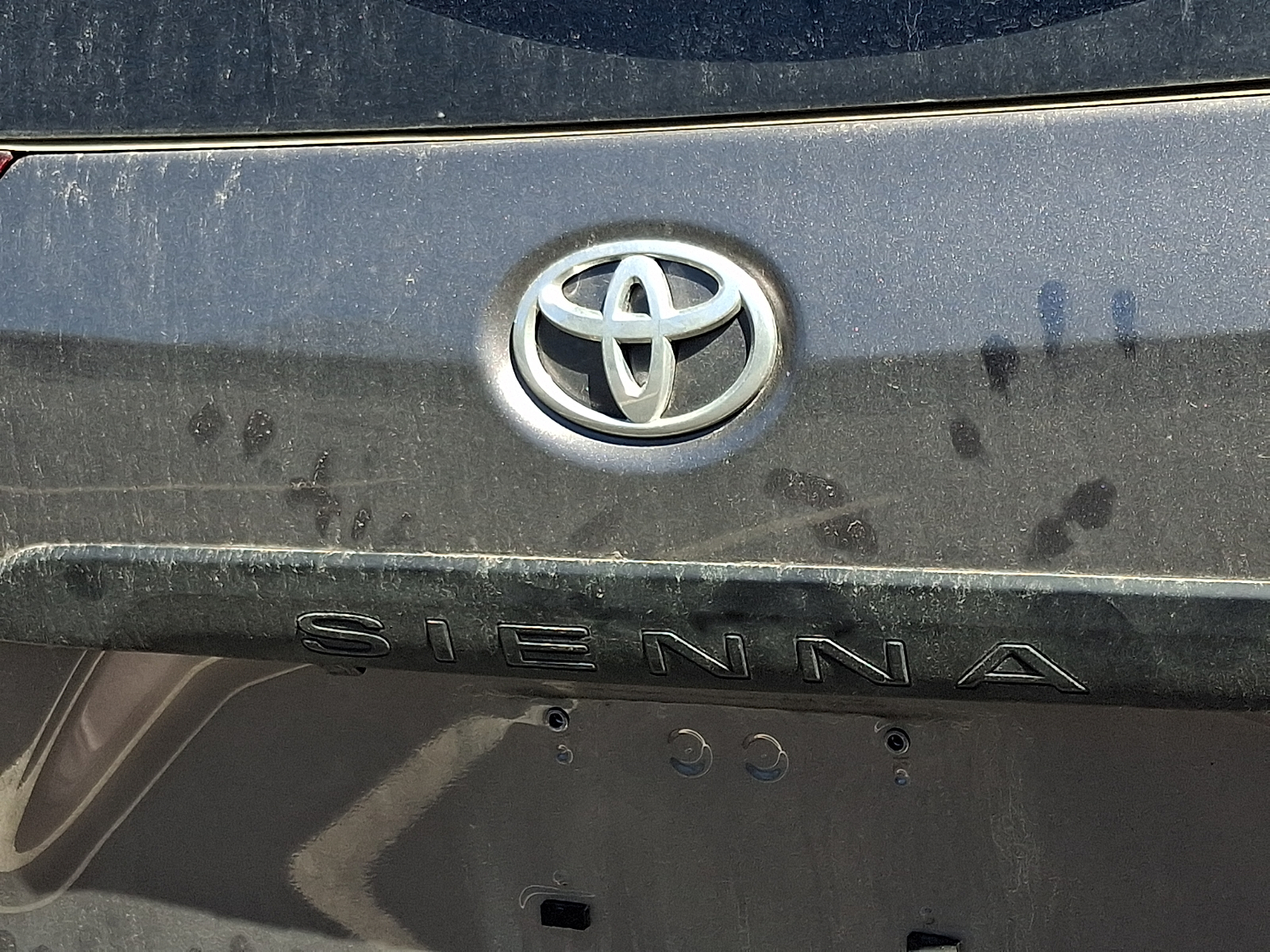 Used 2020 Toyota Sienna Truck