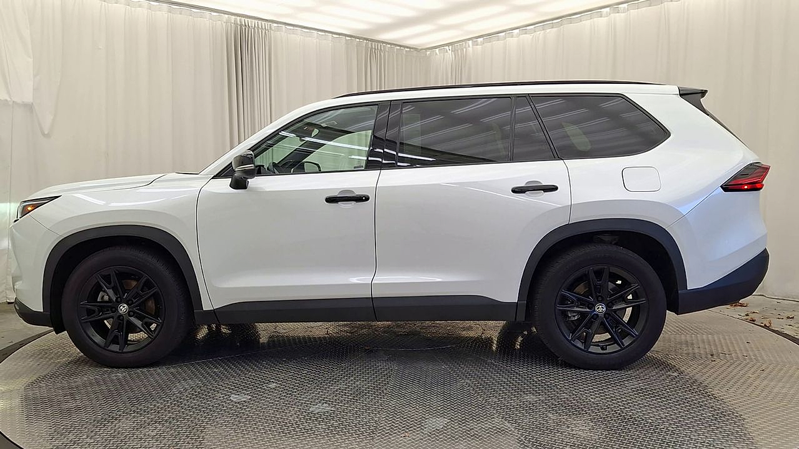 Used 2025 Toyota Grand Highlander SUV