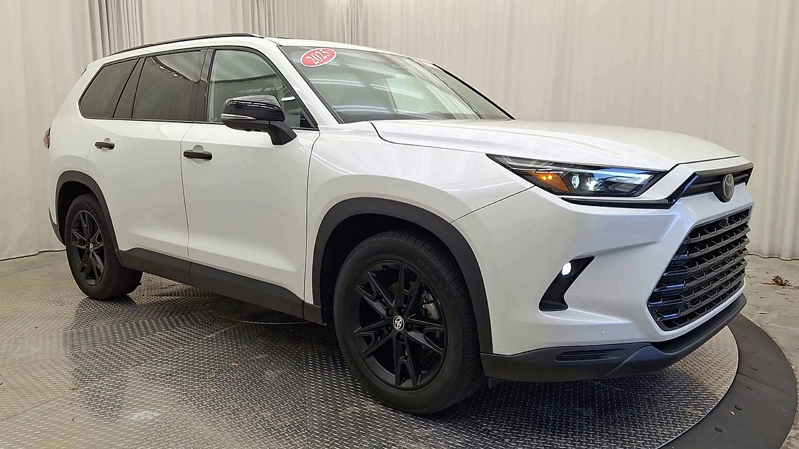 Used 2025 Toyota Grand Highlander SUV