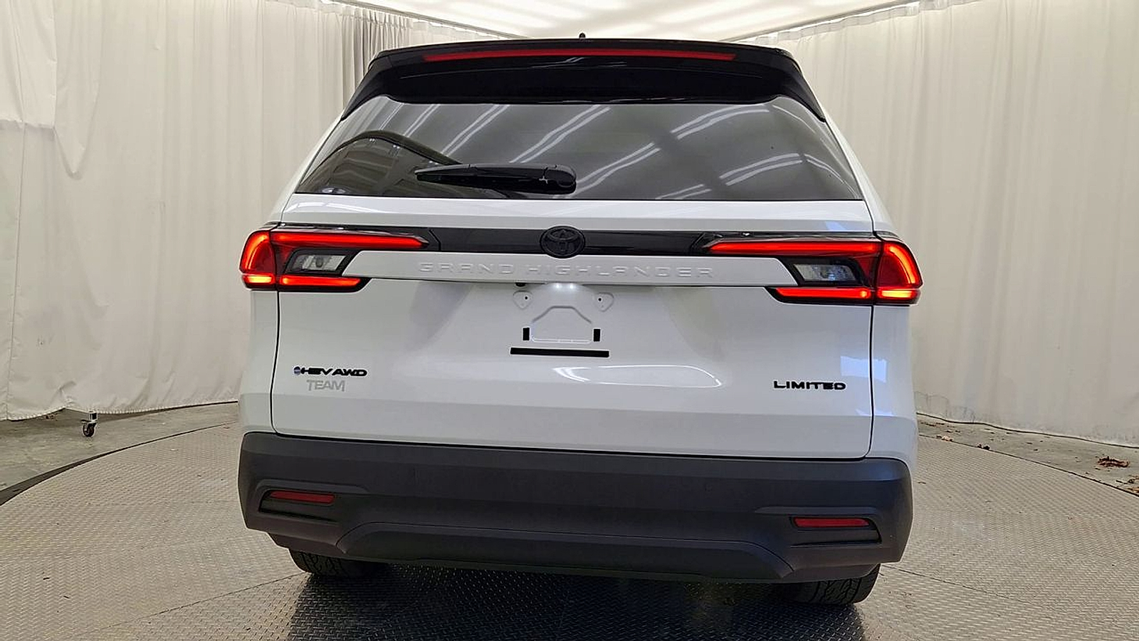 Used 2025 Toyota Grand Highlander SUV