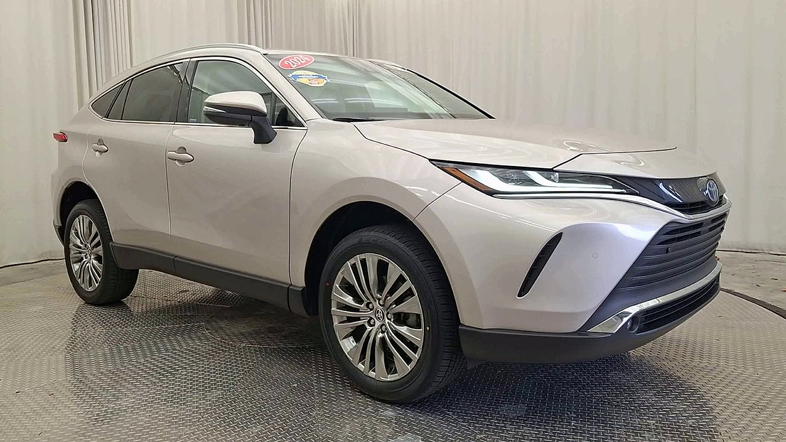 Used 2024 Toyota Venza SUV